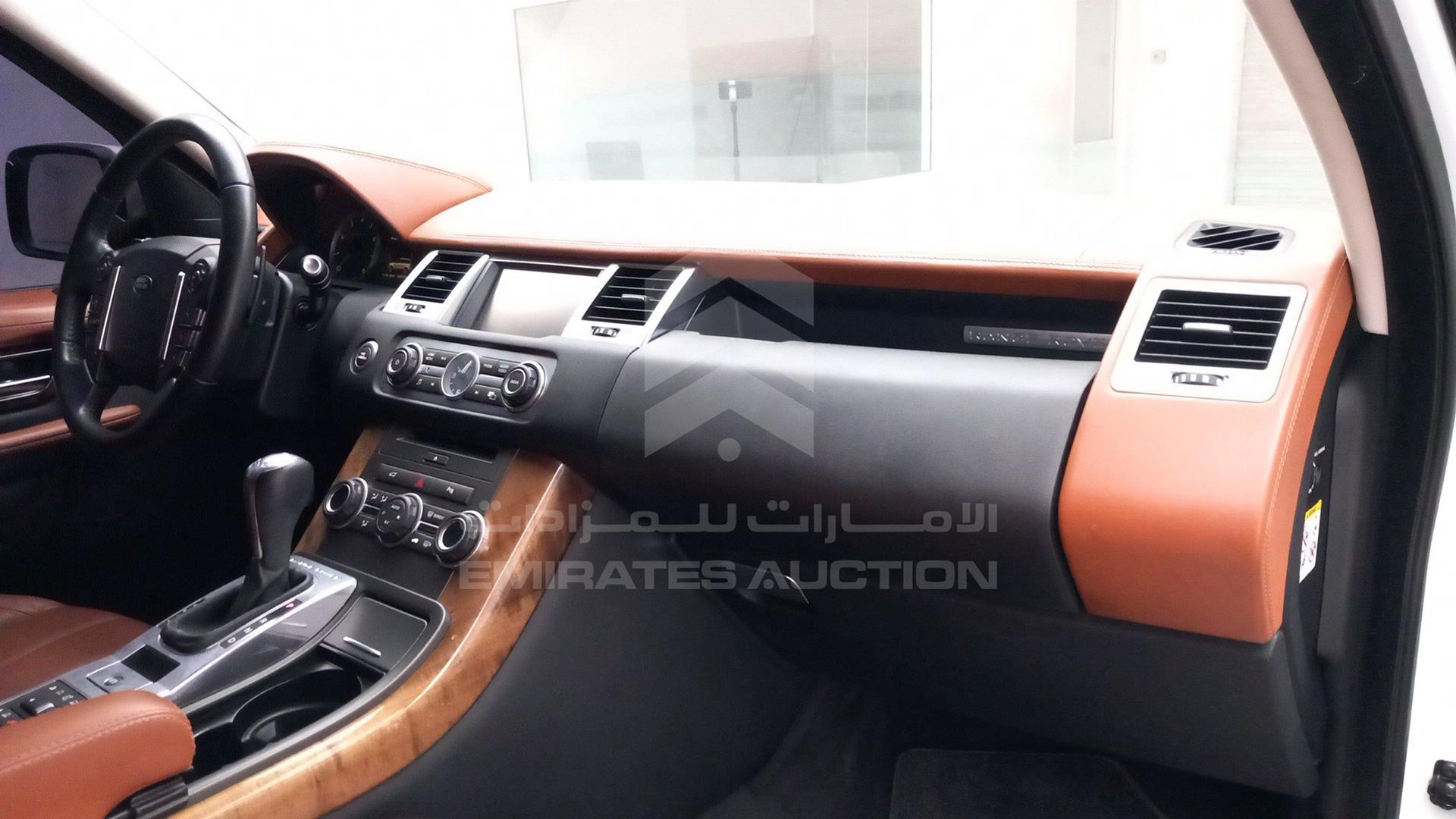 2013 RANGE ROVER SPORT VIN: SALLSAAE4DA766667
