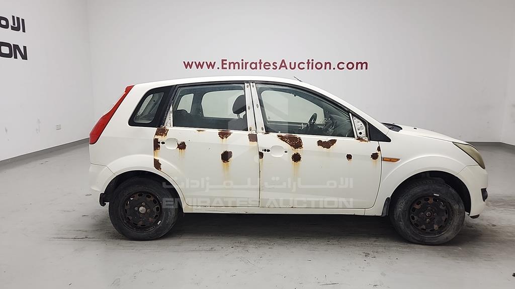 MAJTJ21D6BAS61062 - 2011 FORD FIGO - #512760