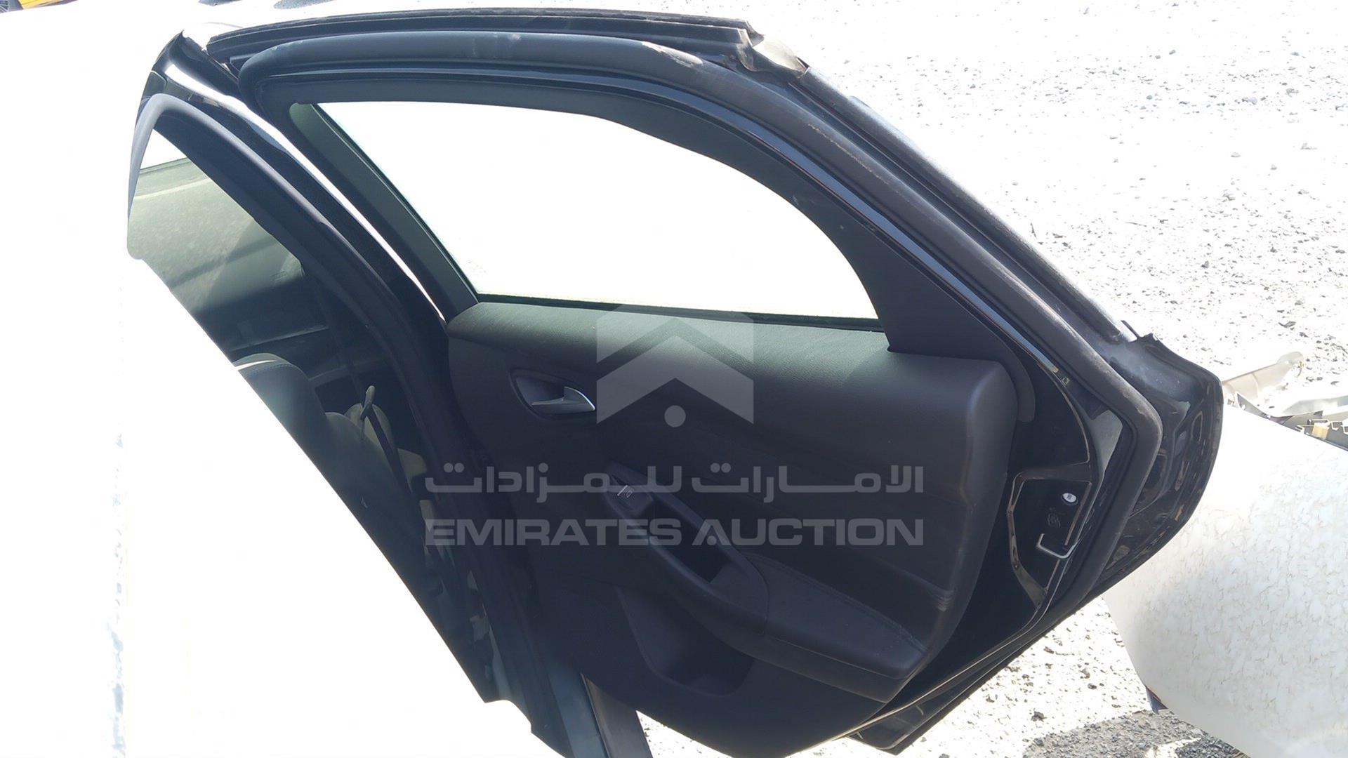 2018 FORD FOCUS VIN: WF0FC9KHXJLY52491
