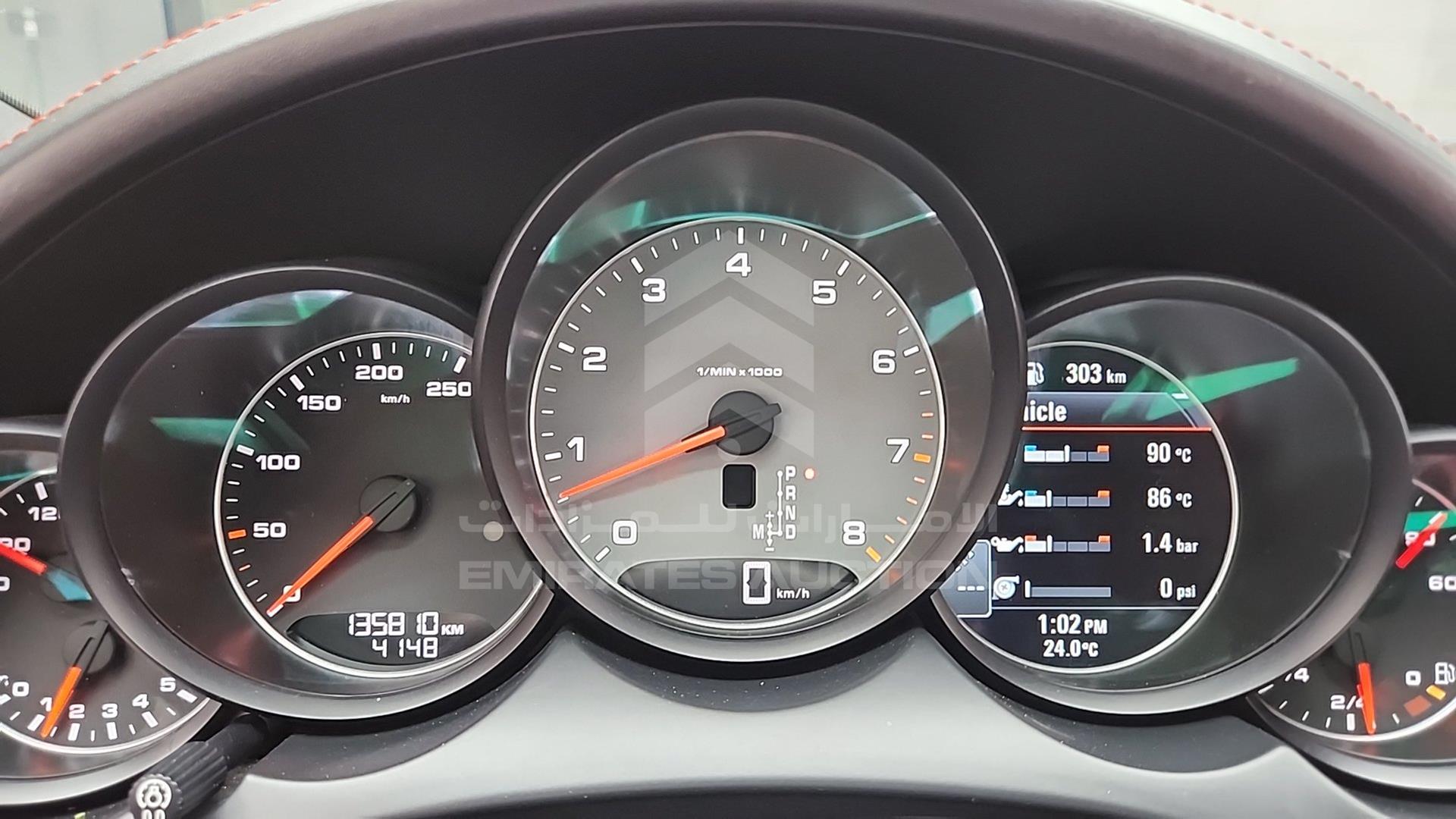 2015 PORSCHE CAYENNE VIN: WP1ZZZ92ZFLA60629