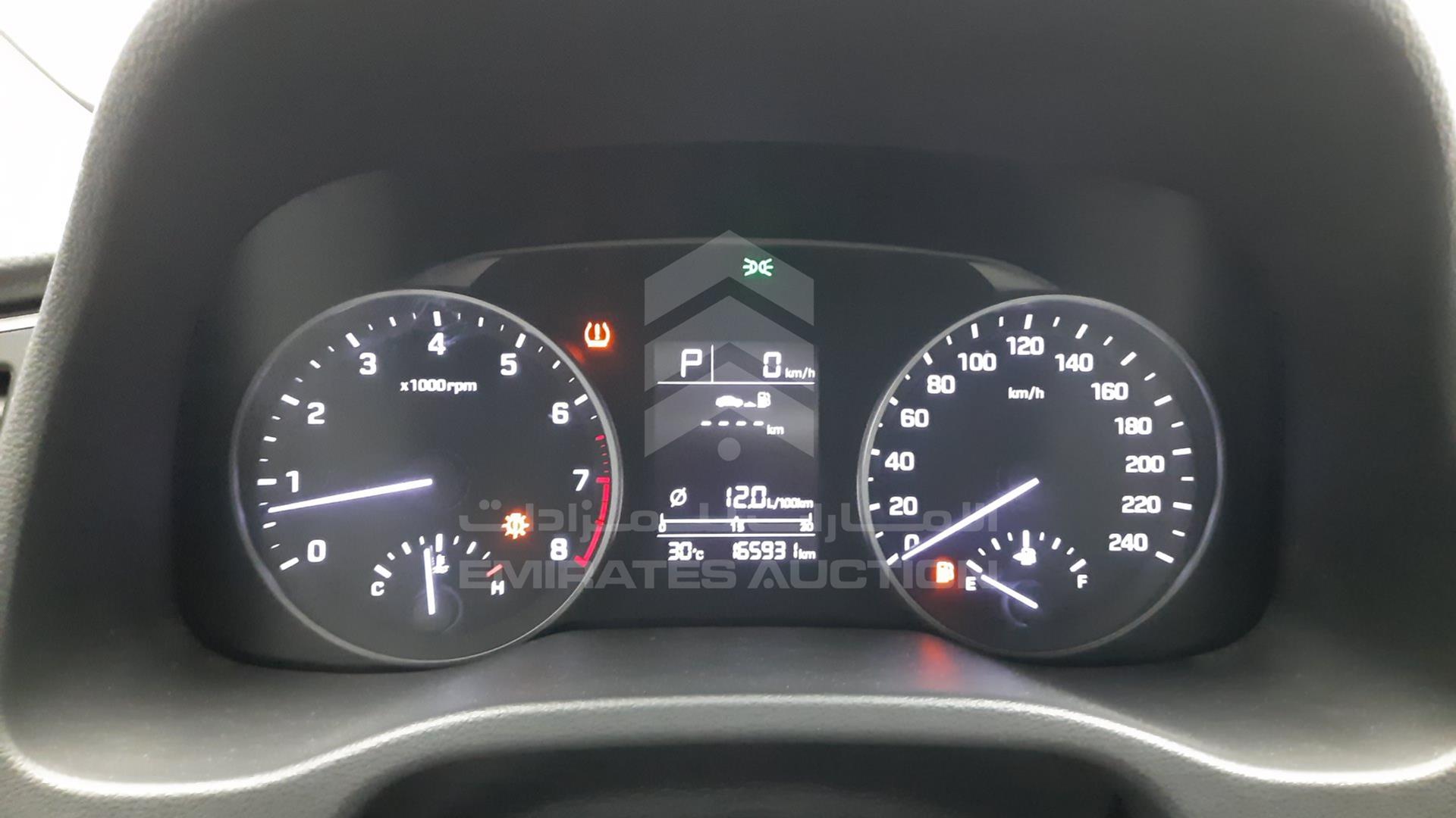 2017 HYUNDAI ELANTRA VIN: KMHD741CXHU399092