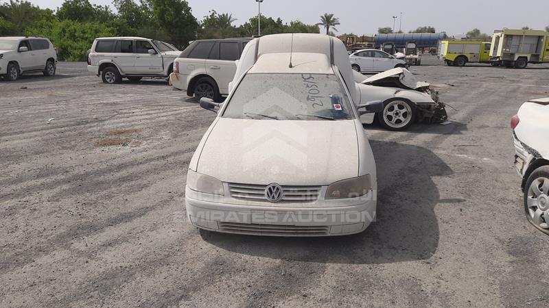 Volkswagen Caddy 2009. Lot# 350740. VIN 8AWLC09E29A004148. Photo 1