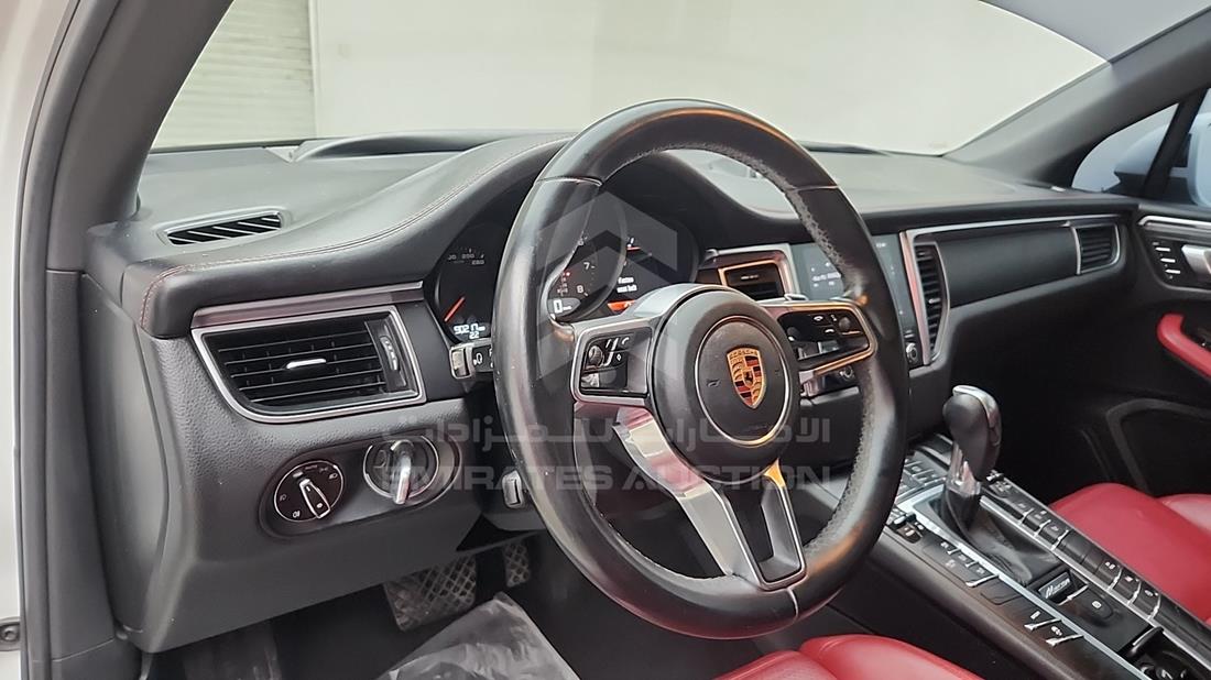 2017 Porsche Macan — Front Left Driver Dashboard View — Photo 14