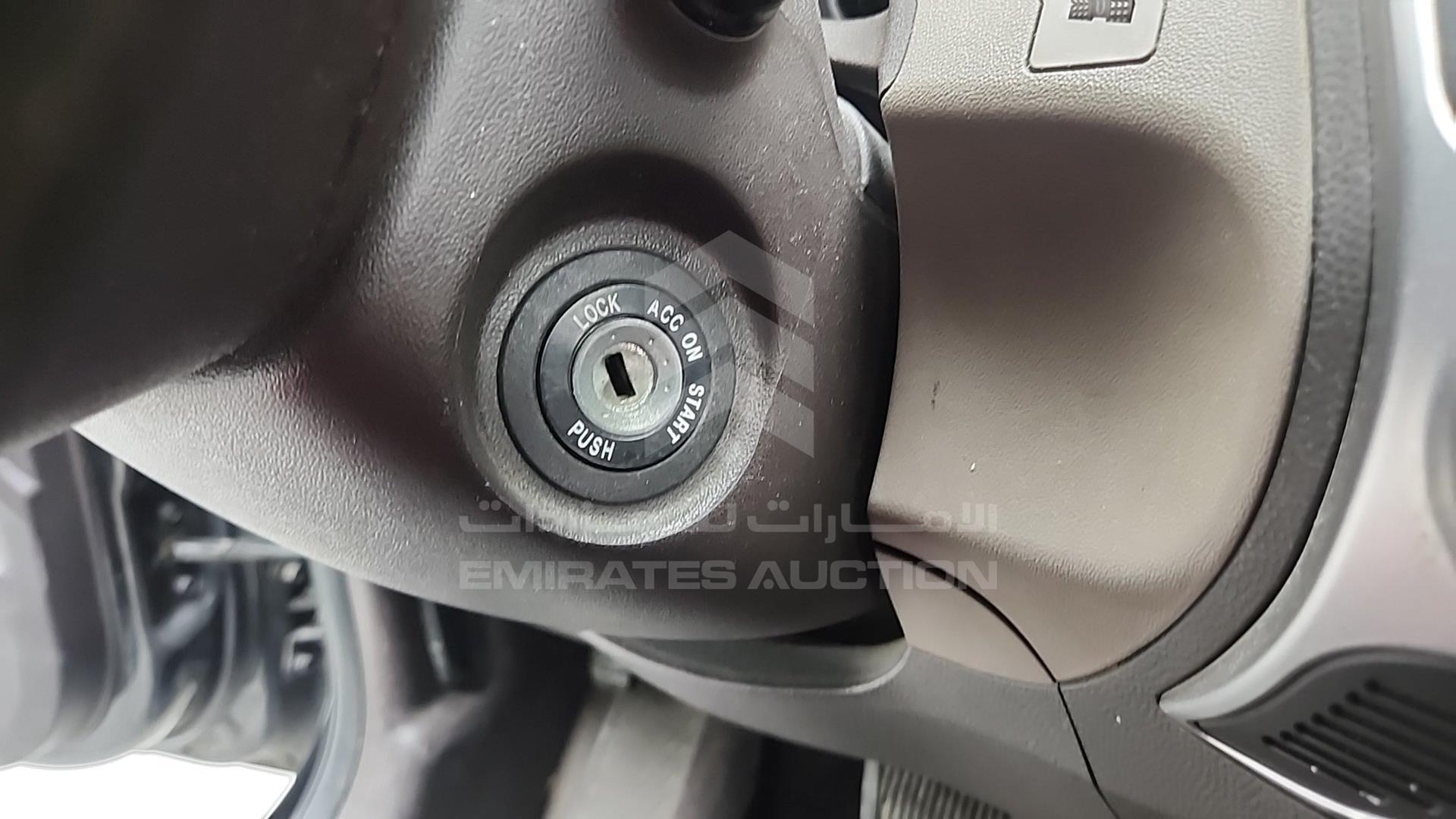 2013 HYUNDAI TUCSON VIN: KMHJT81BXDU630516