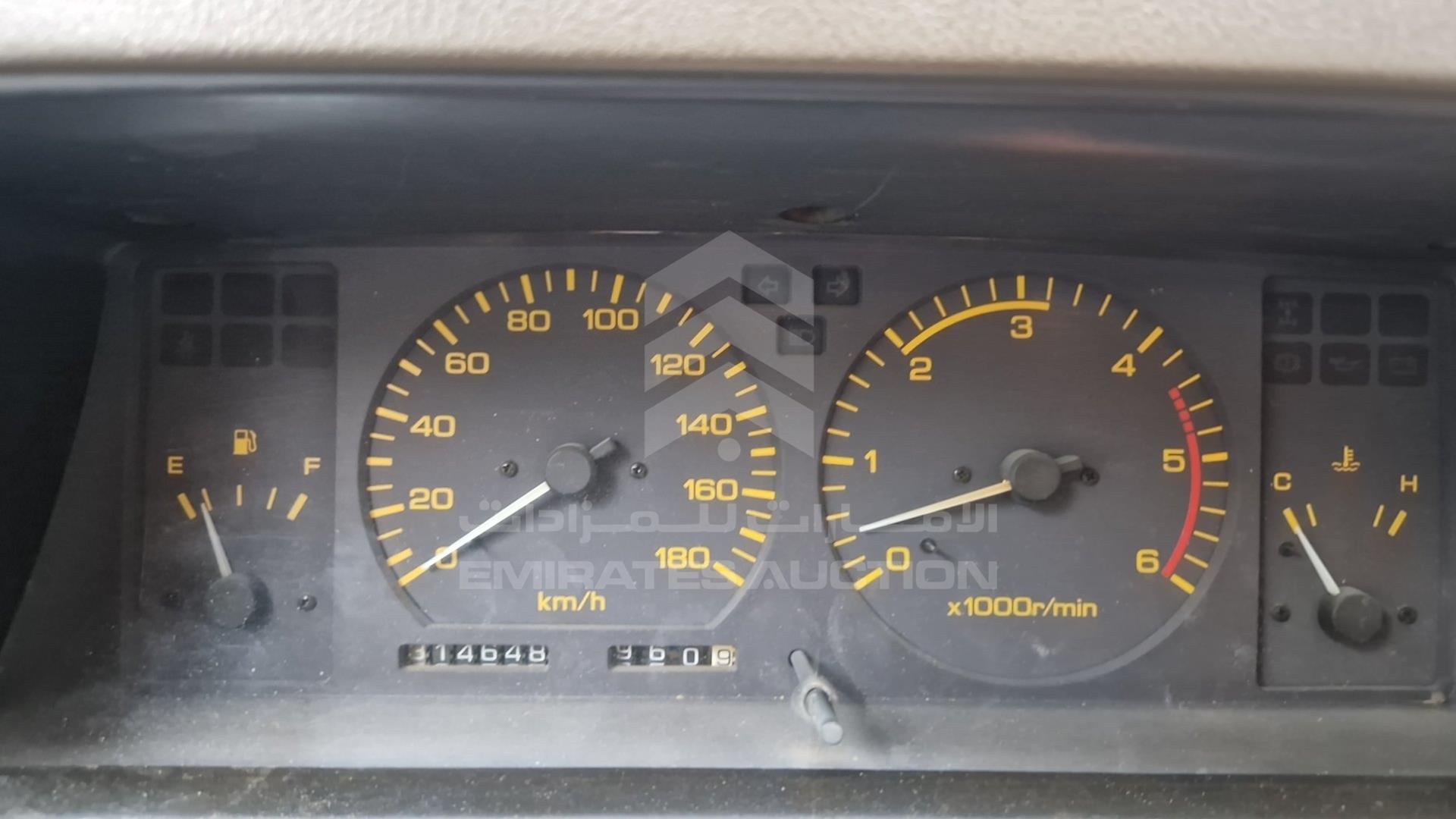 1990 NISSAN PATROL VIN: WGY60314358