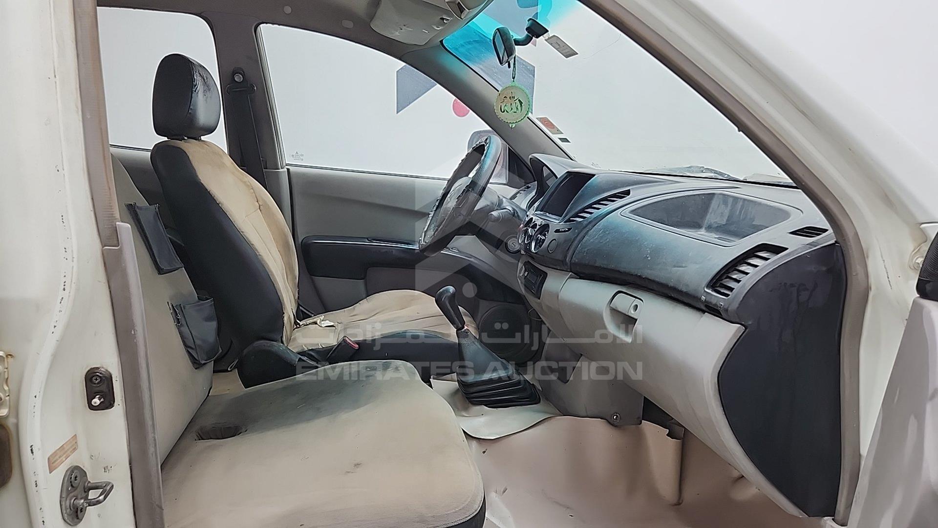 2008 MITSUBISHI L 200 VIN: MMBJNKA408D016591