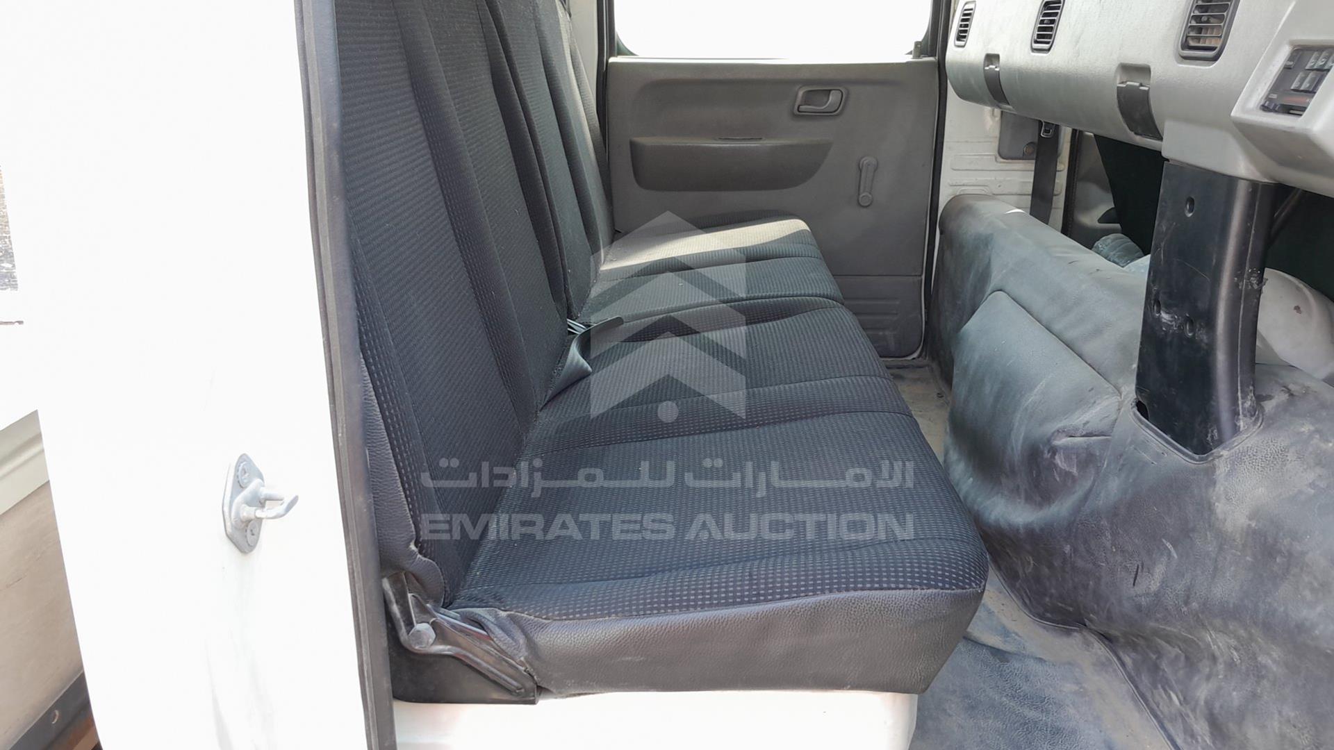 2017 MITSUBISHI CANTER VIN: JL7B6E1P7HK017235