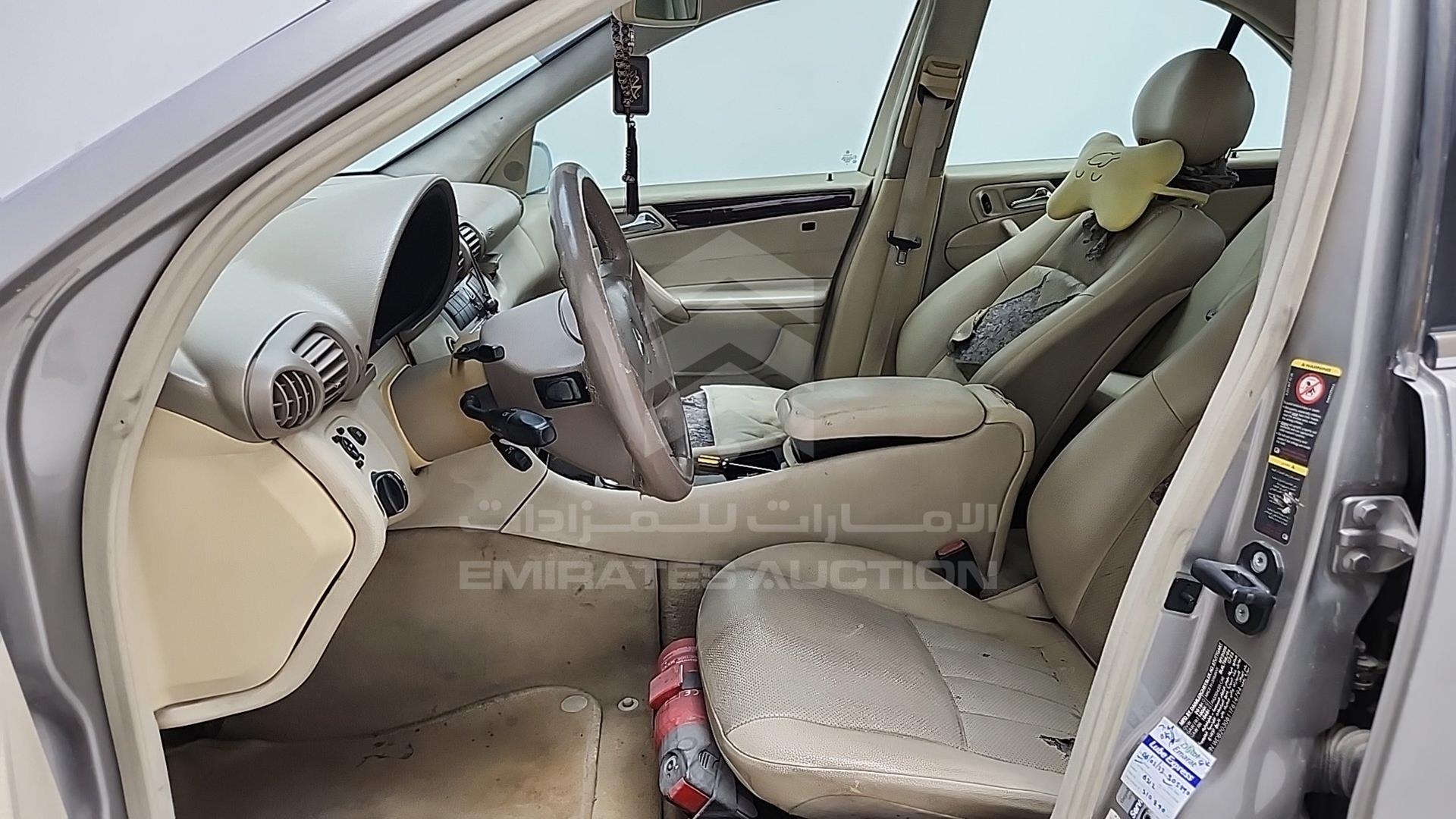2005 MERCEDES C 240 VIN: WDB2030611F614794