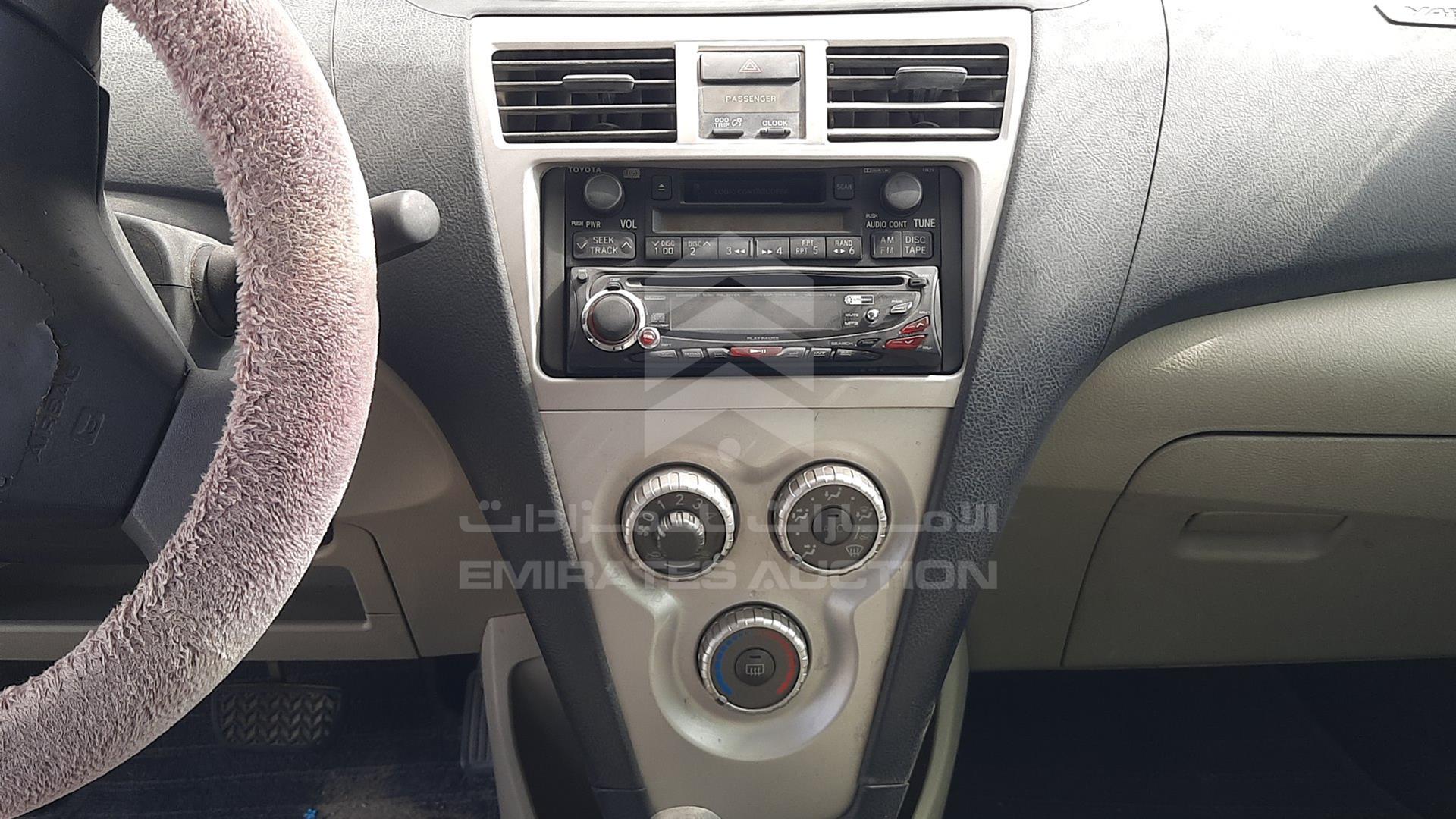 2006 TOYOTA YARIS VIN: JTDBW933261003695