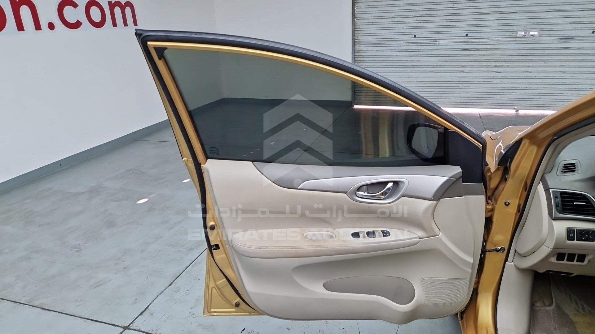 2014 NISSAN TIIDA VIN: MNTBC2C96E6001219