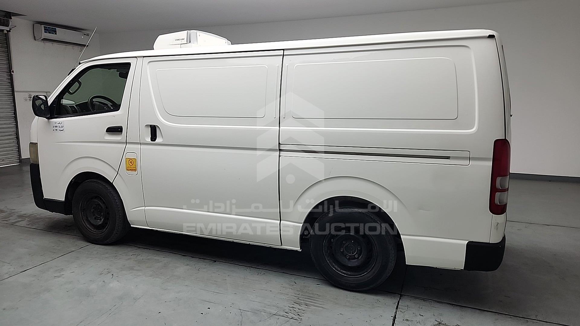 2015 TOYOTA HIACE VIN: JTFHX02PXF0098690