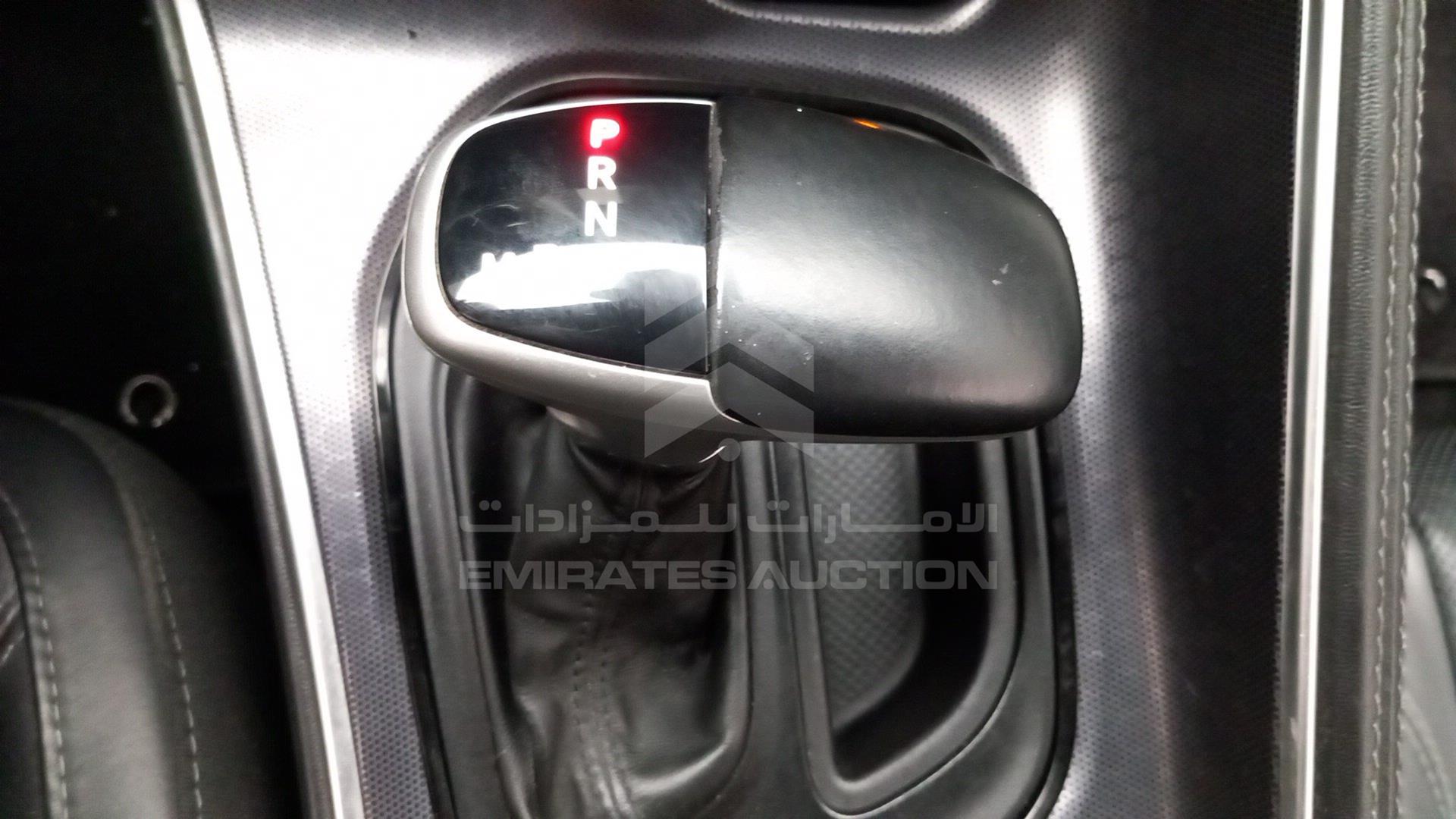 2018 DODGE CHALLENGER VIN: 2C3CDZGG1JH120724