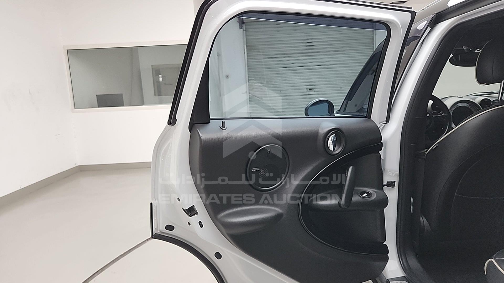 2013 MINI COOPER S VIN: WMWZC5100DWM83340
