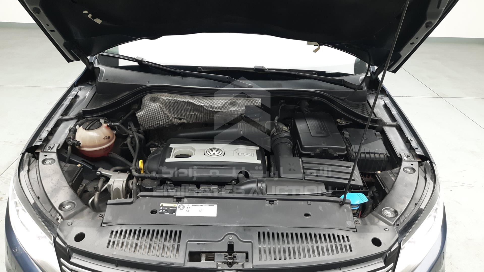 2015 VOLKSWAGEN TIGUAN VIN: WVGCE2AX1FW500403