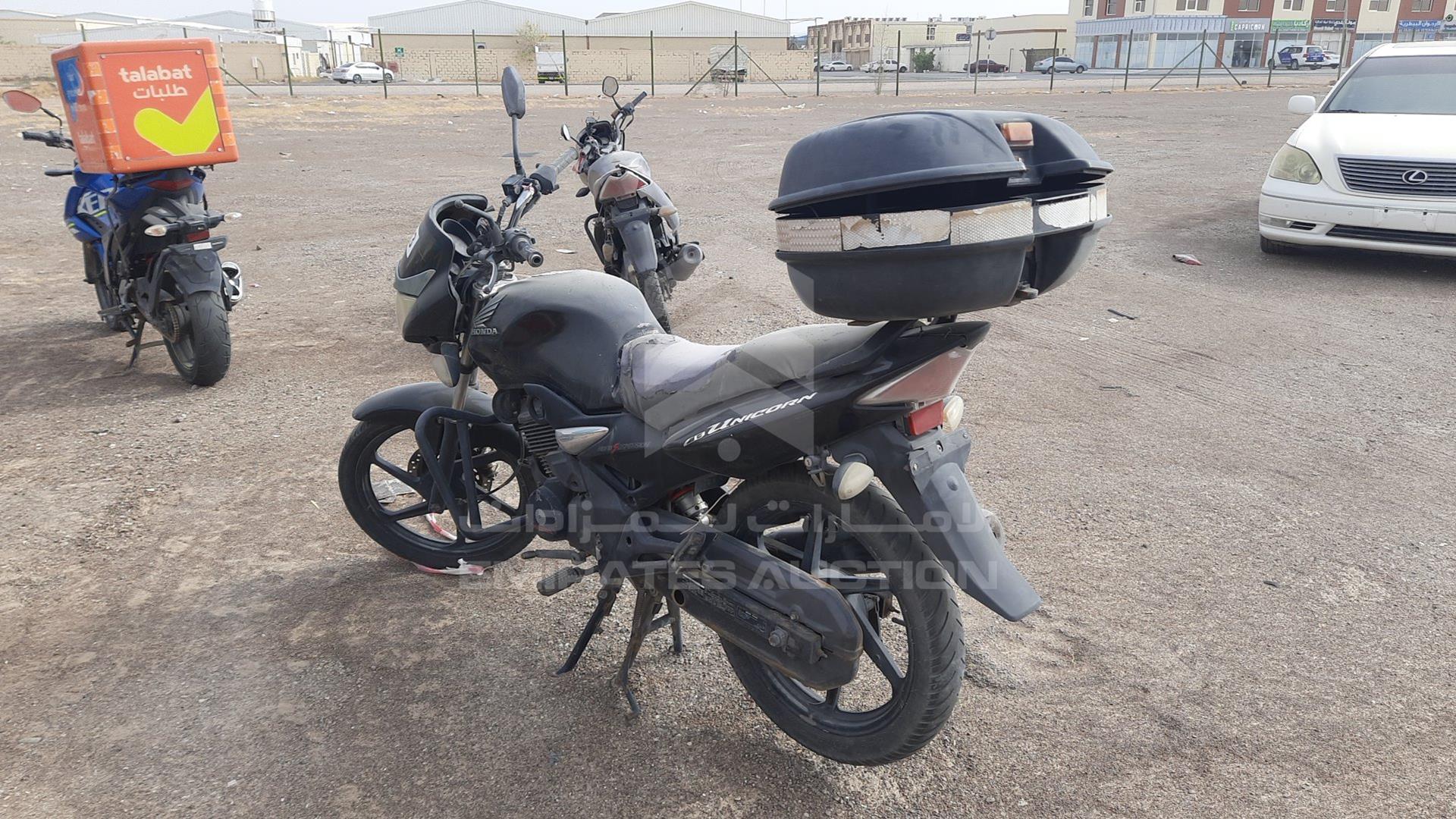 2018 HONDA UNICORN VIN: ME4KC311JJ8390840