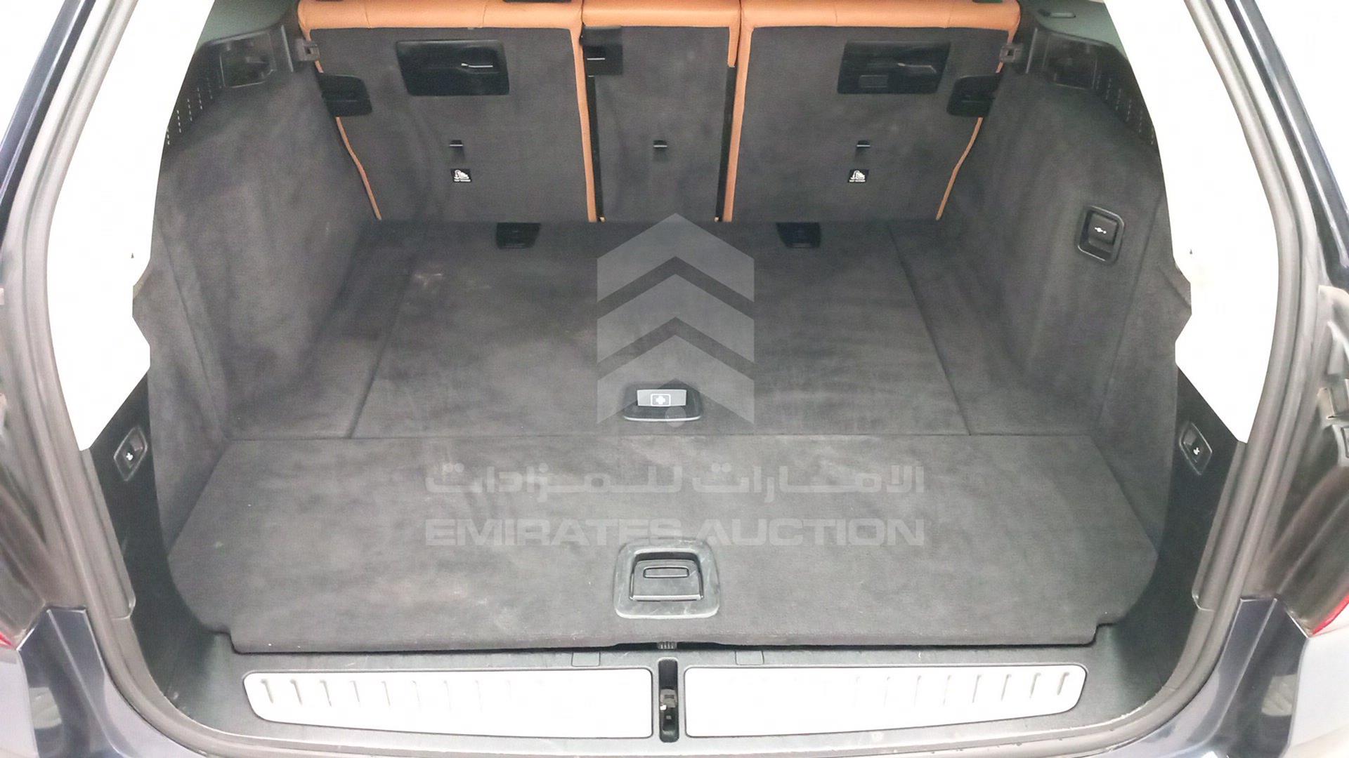 2020 BMW 520 VIN: WBAJL1A01LBM40329
