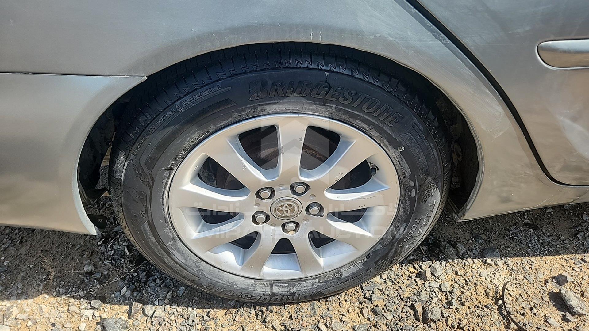 2005 TOYOTA CAMRY VIN: 4T1BE32K95U636549