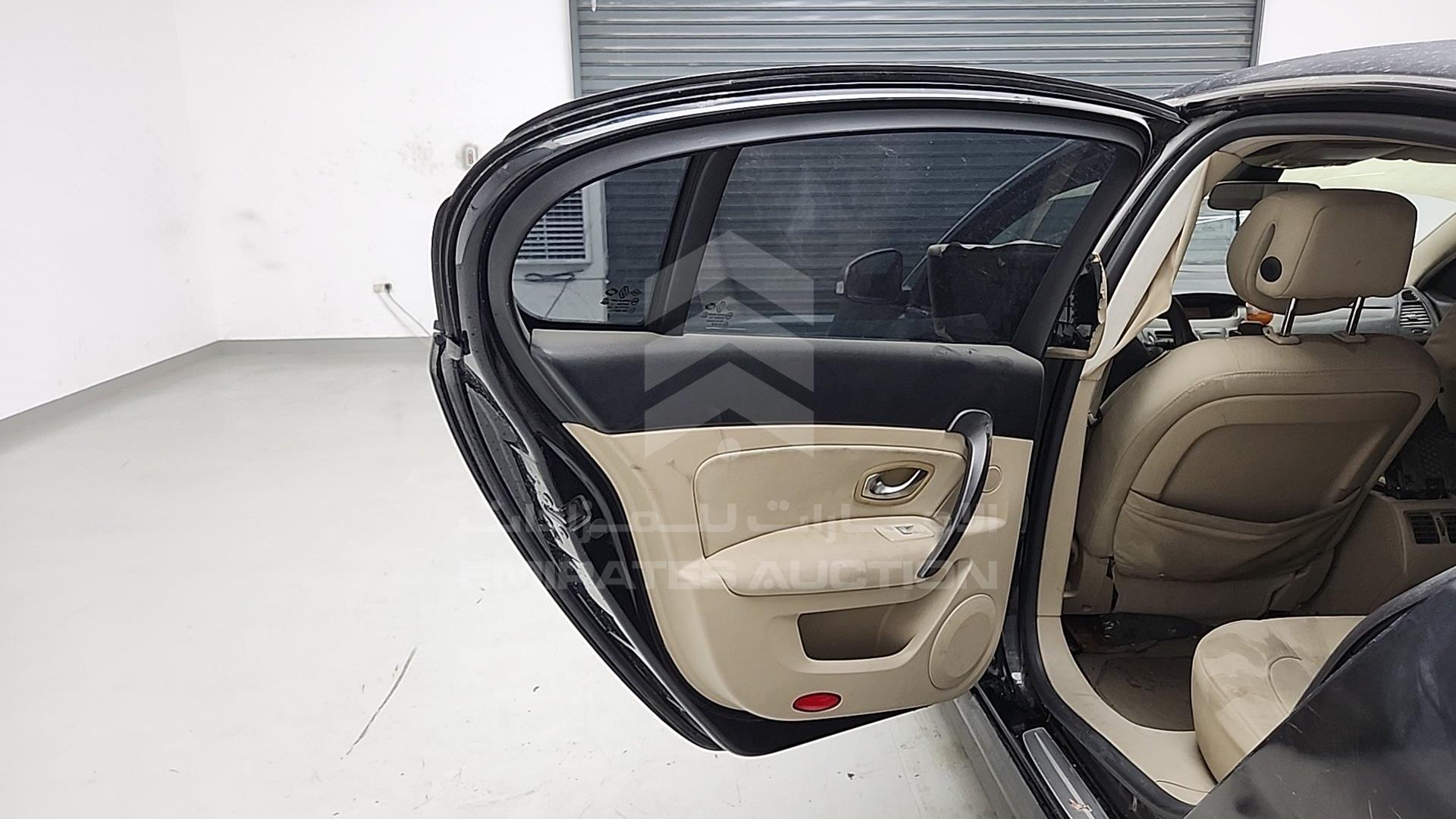 2012 RENAULT SAFRANE VIN: VF1ABLCC1CC258065