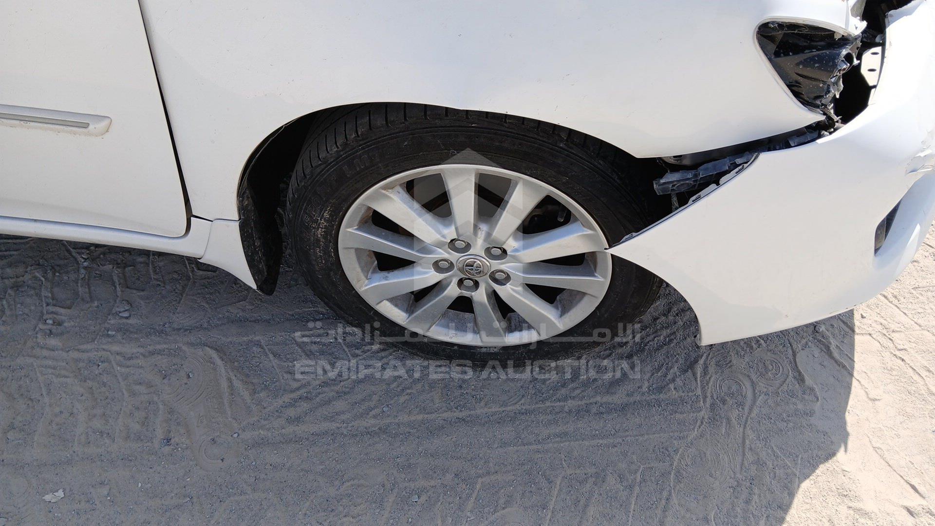 2008 TOYOTA COROLLA VIN: JTDBR40EX89007675