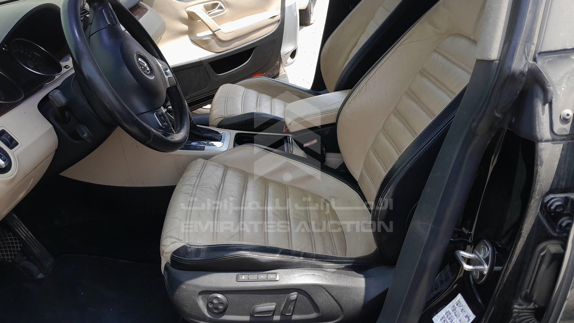 WVWAC23CXBE700272 - 2011 Volkswagen CC - #490230