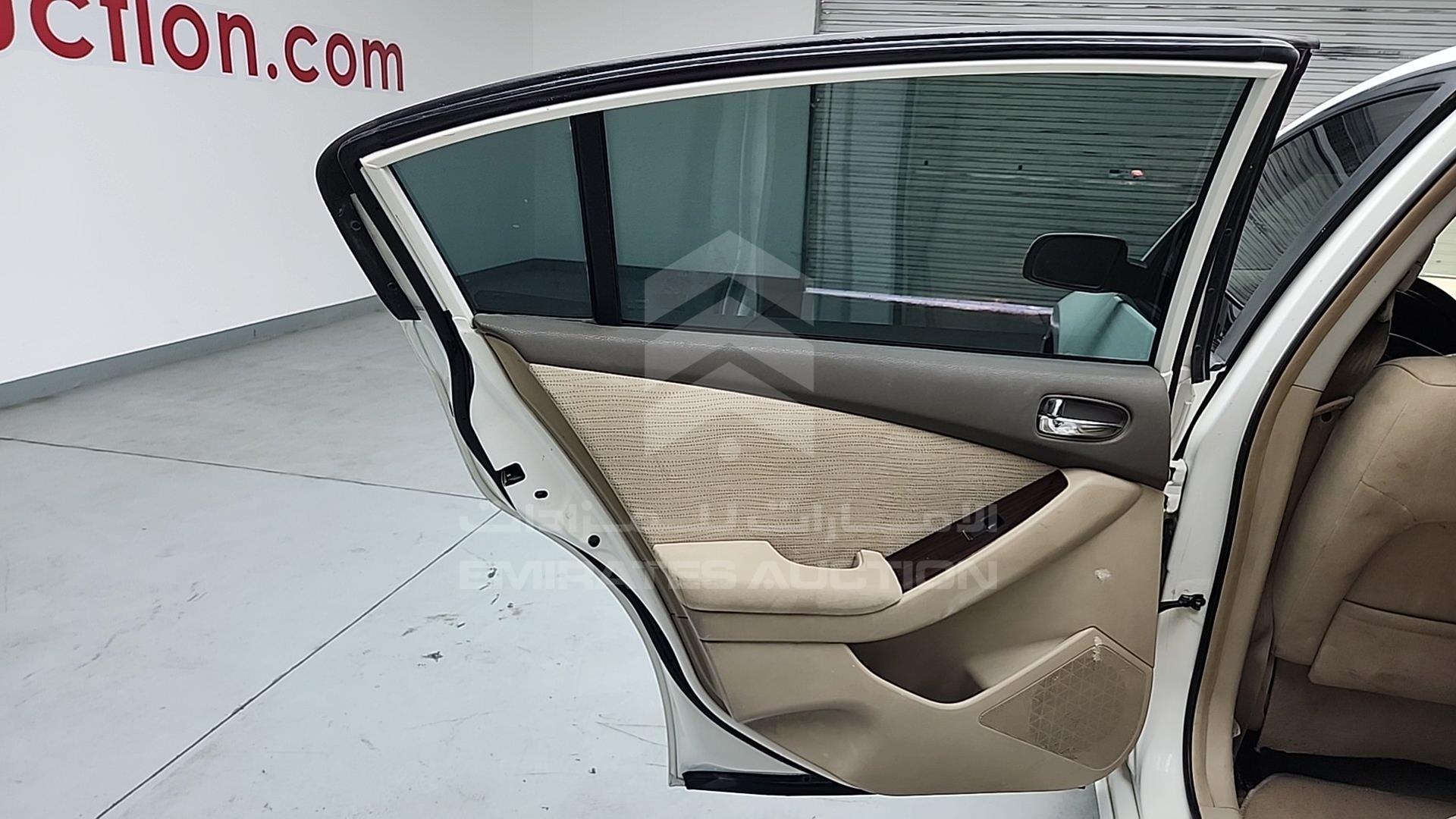 2011 NISSAN ALTIMA VIN: 1N4AL2A90BC144322