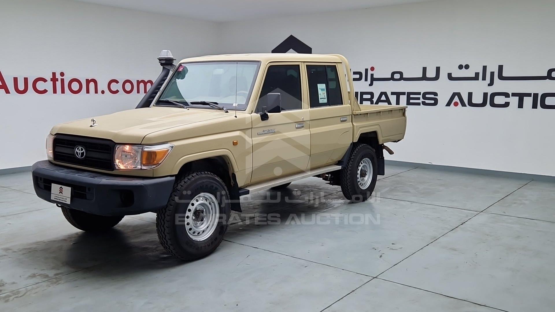 2018 TOYOTA LAND CRUISER VIN: JTFBU71J4J7061431