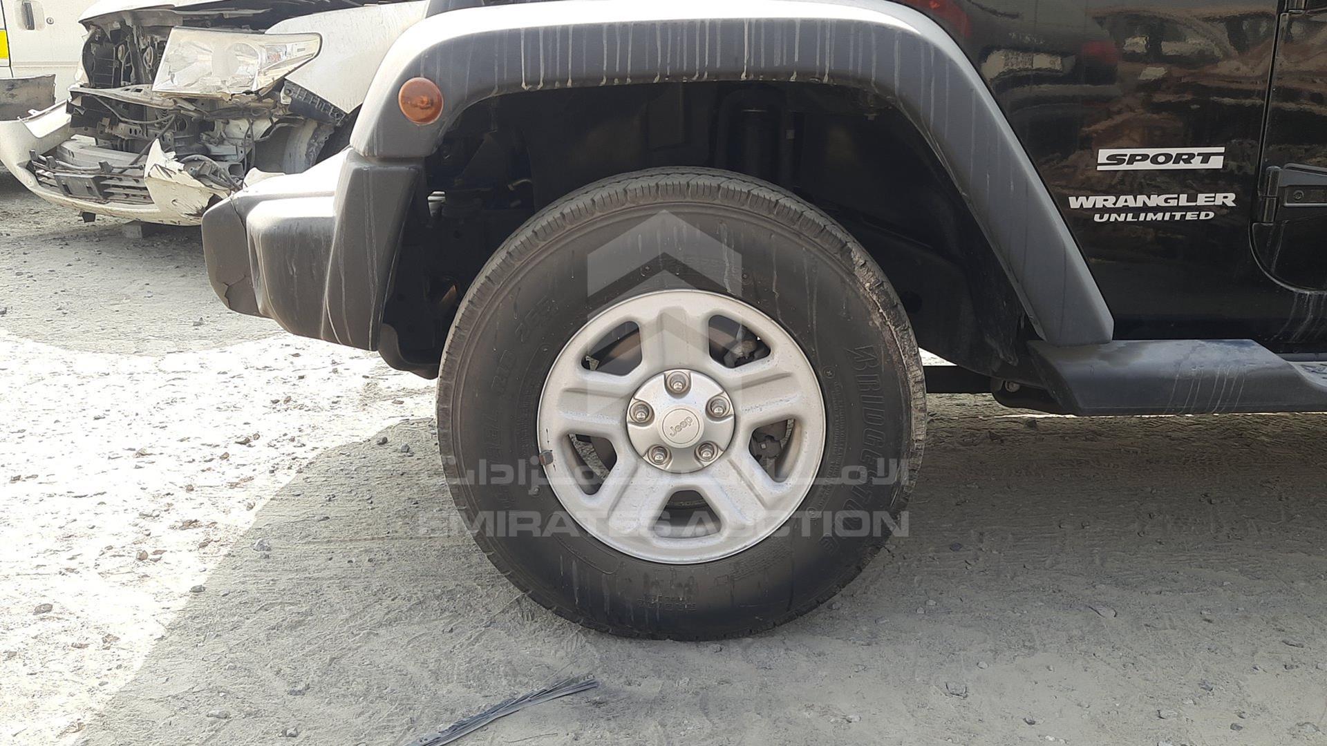 2014 JEEP WRANGLER / VIN: 1C4BJWDG2EL323536