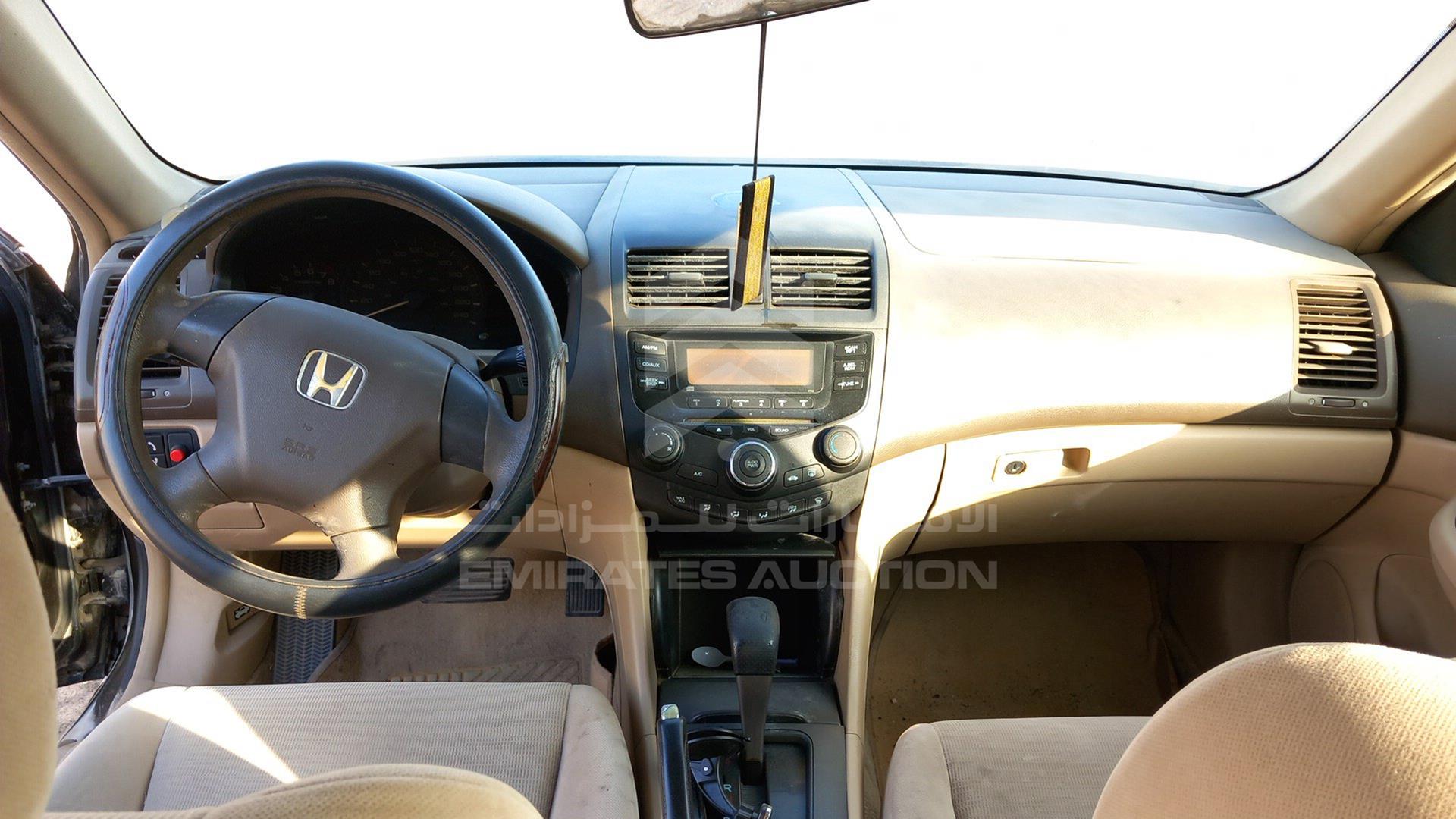 2007 HONDA ACCORD VIN: JHMCM56527C422098