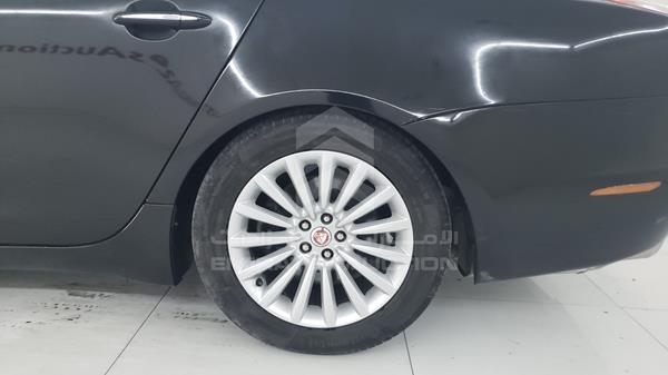 Jaguar X J 2015 SAJAA20N2FPV79969 Image 30