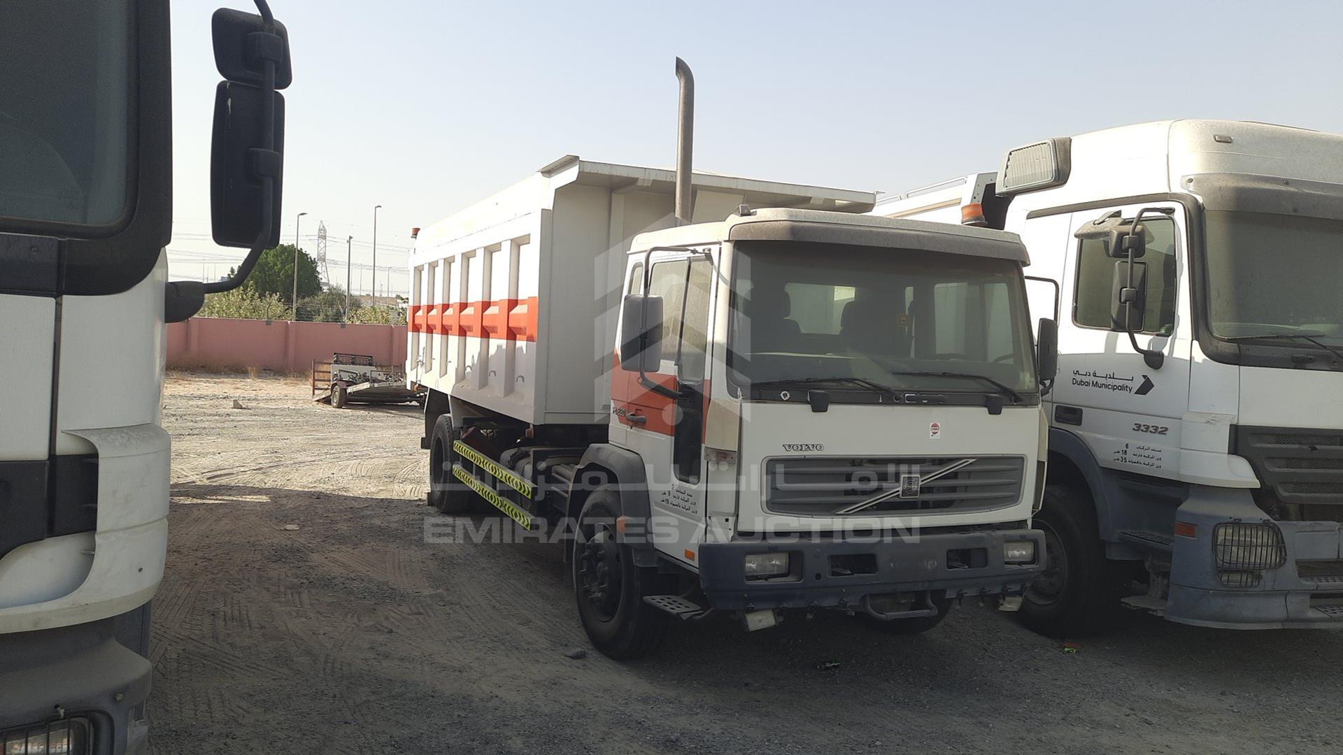 2003 VOLVO FL220 VIN: YV2E4CBA23B342730