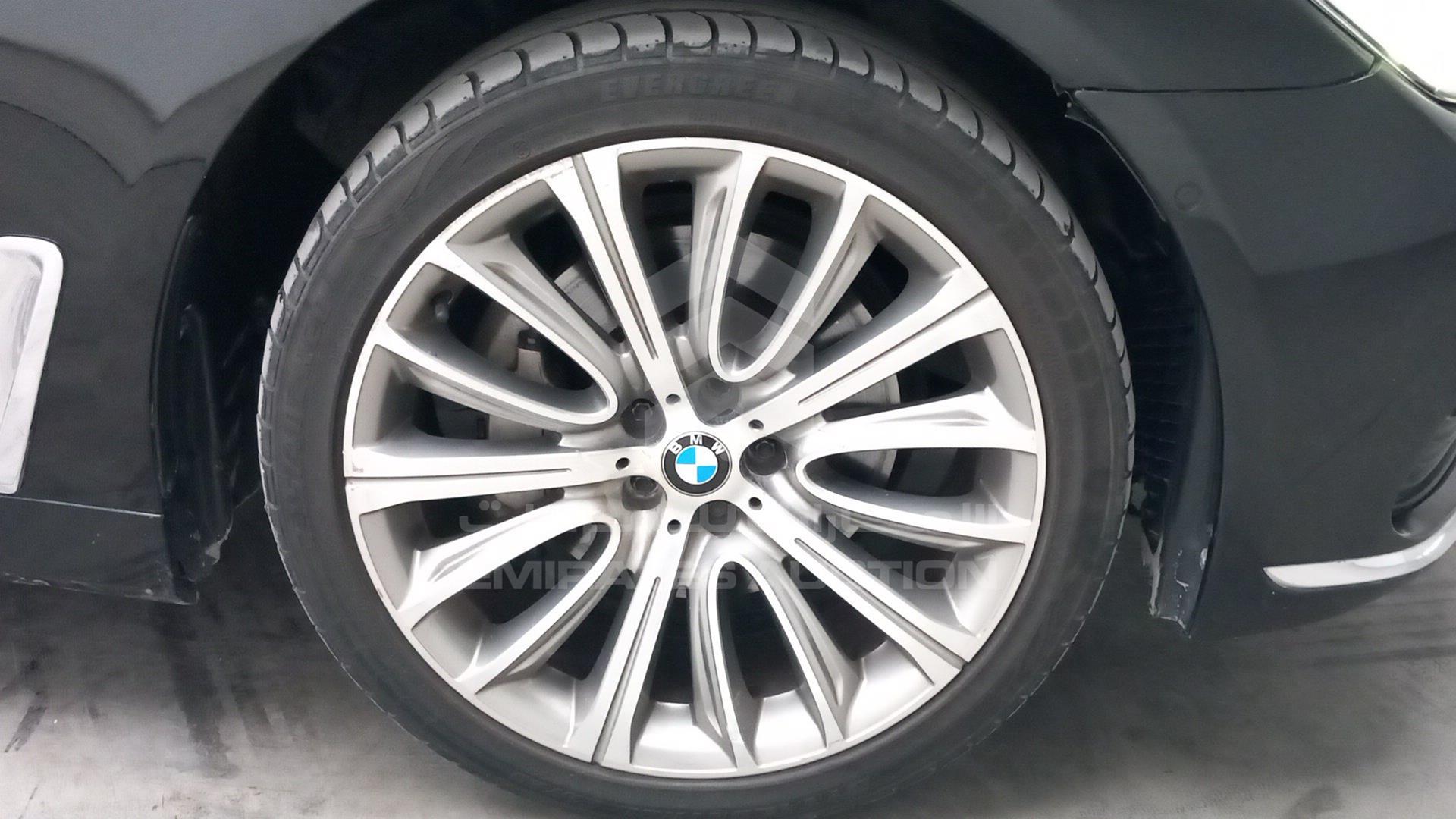 2019 BMW 730 LI VIN: WBA7E0A00KB363773