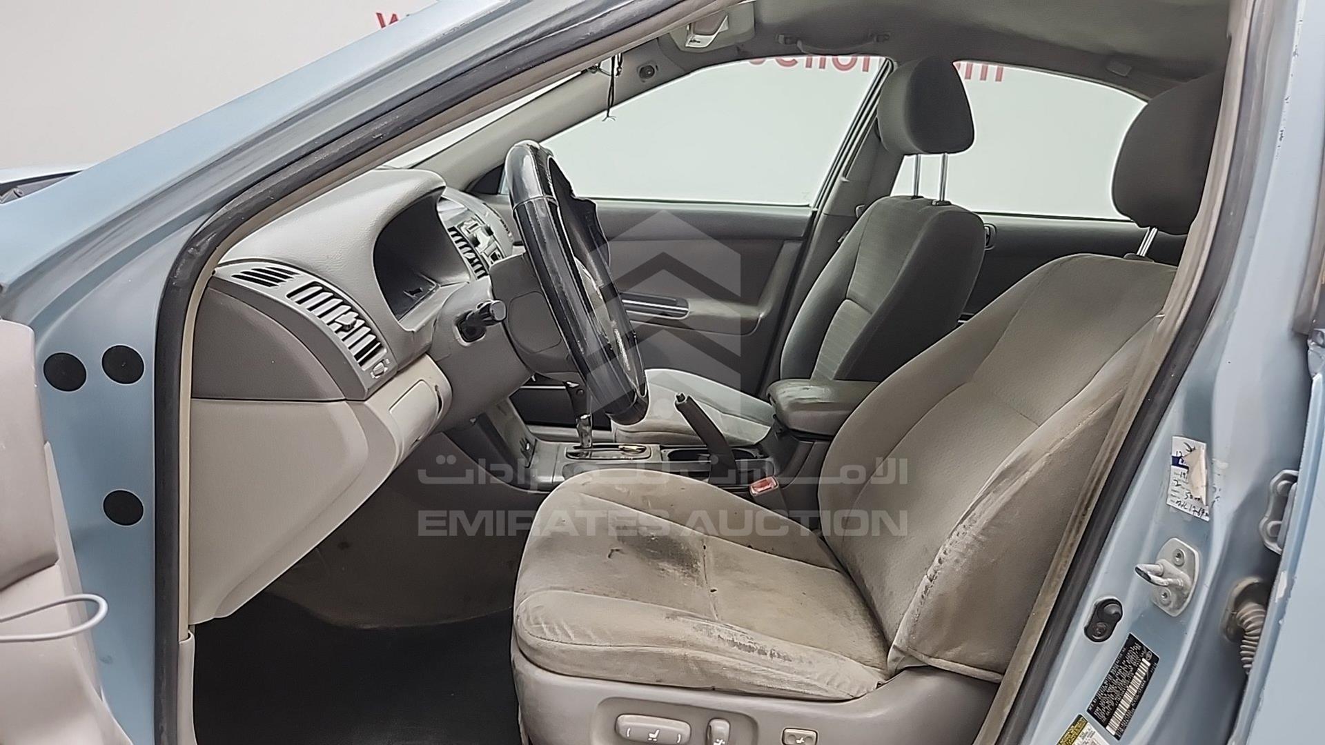 2005 TOYOTA CAMRY VIN: 4T1BE30KX5U567728