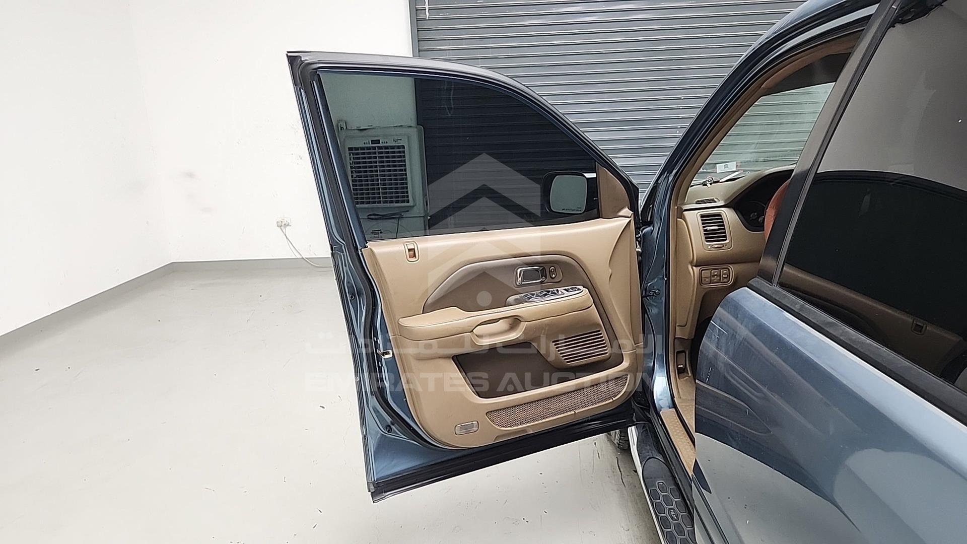 2007 HONDA MRV VIN: 5FNYF18577B700424