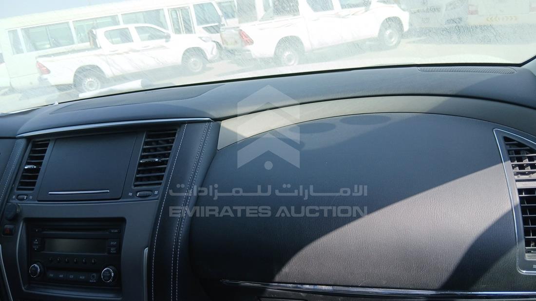 نيسان باترول 2019 — زاوية واجهة الراكب الأمامي الأيمن — صورة 25