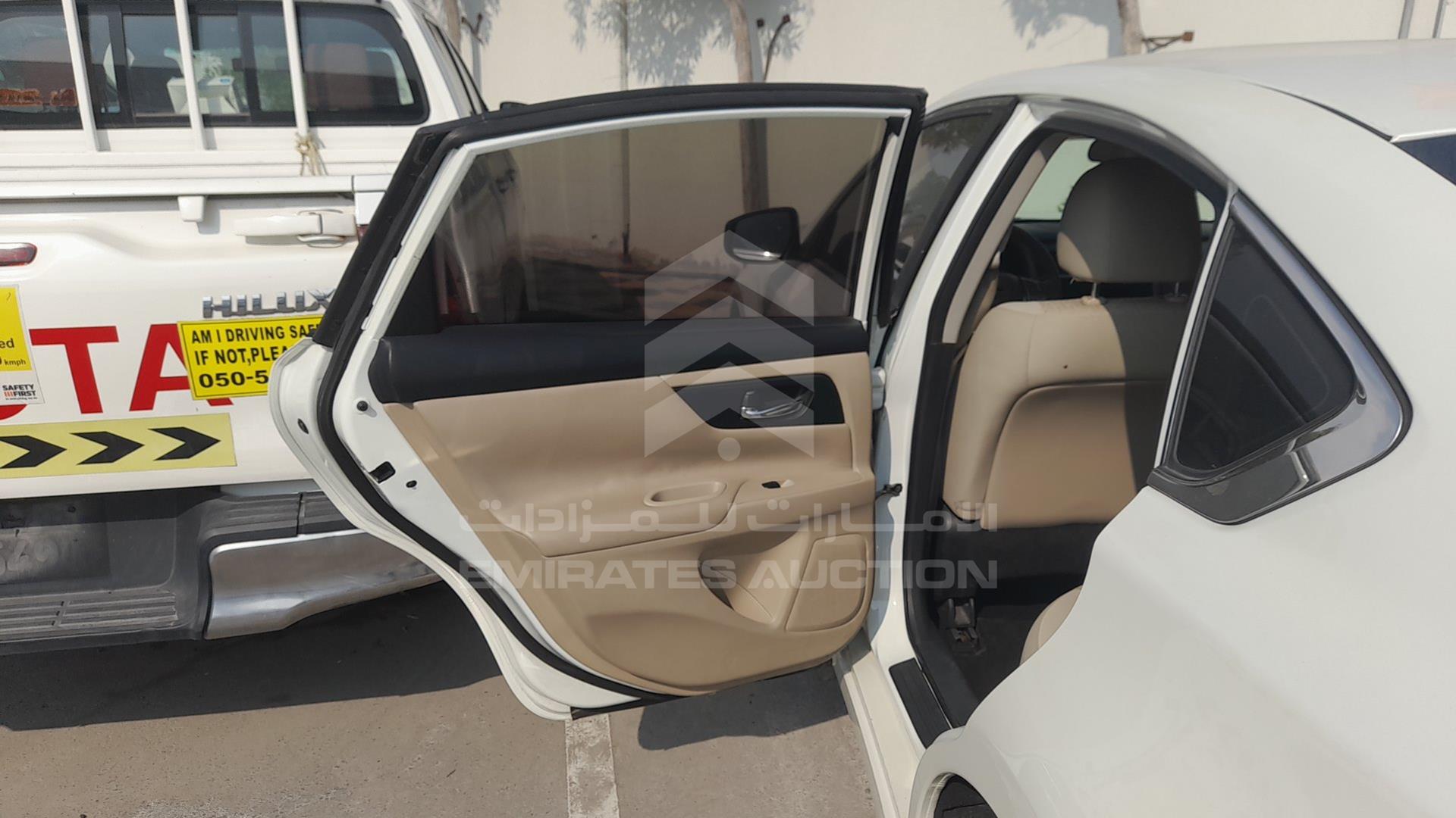 2018 NISSAN ALTIMA VIN: 1N4AL3A90JC273794