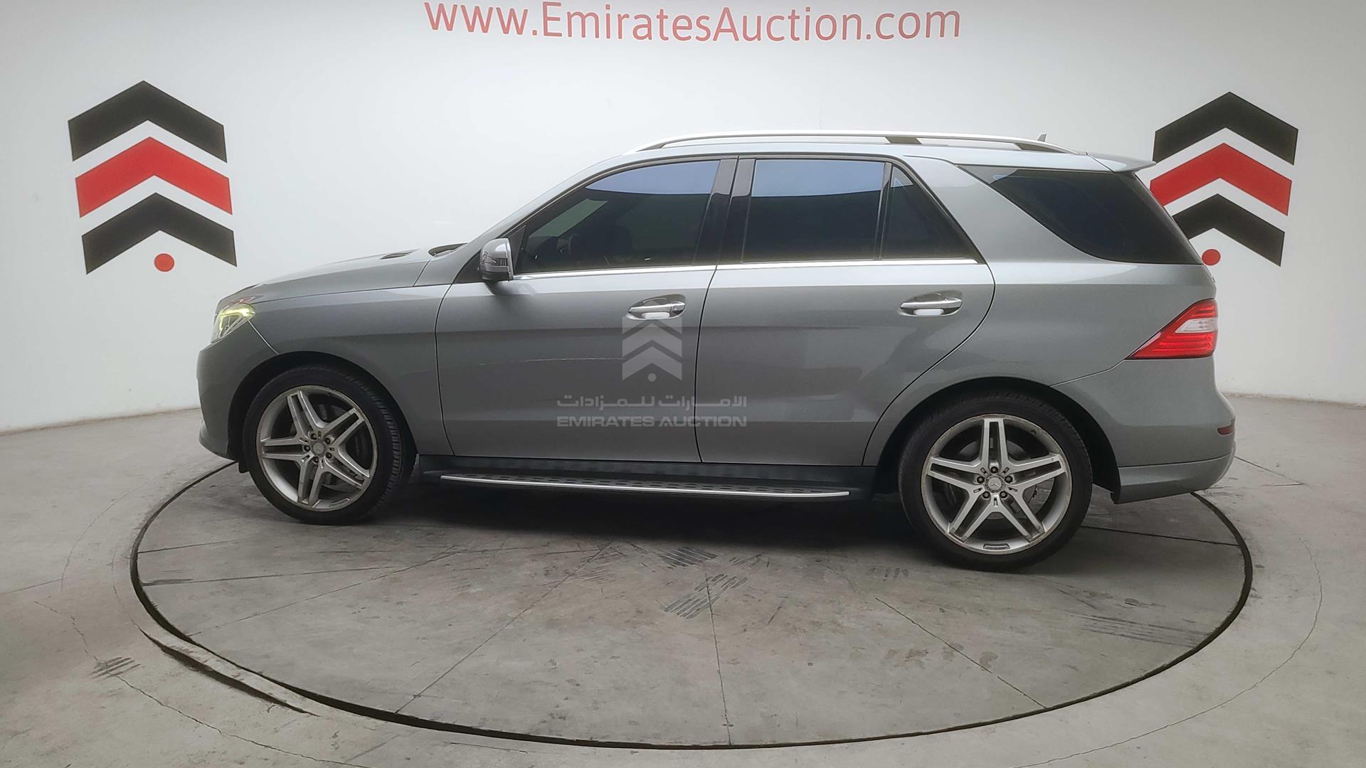 2015 MERCEDES ML 400 VIN: WDCDA5GB5FA559477