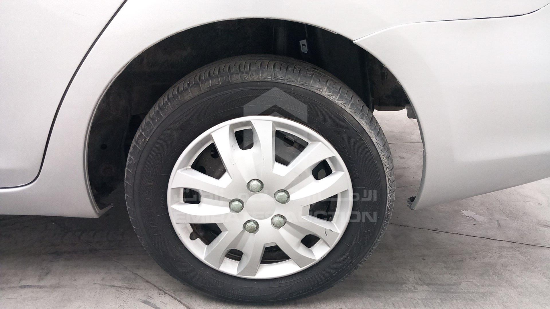 2008 TOYOTA YARIS VIN: JTDBW923484019190