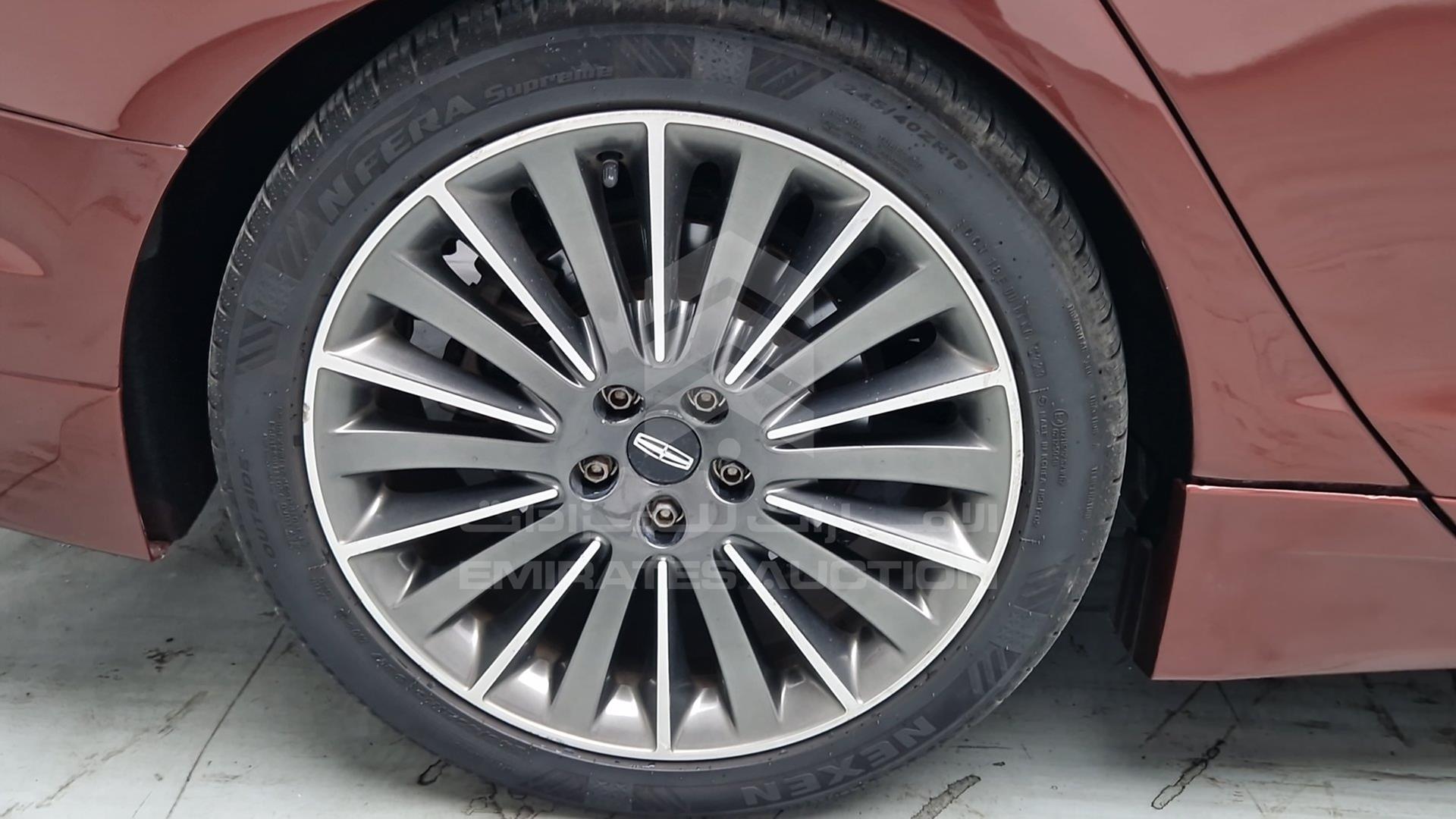 2015 LINCOLN MKZ VIN: 3LN6L2GK8FR622984
