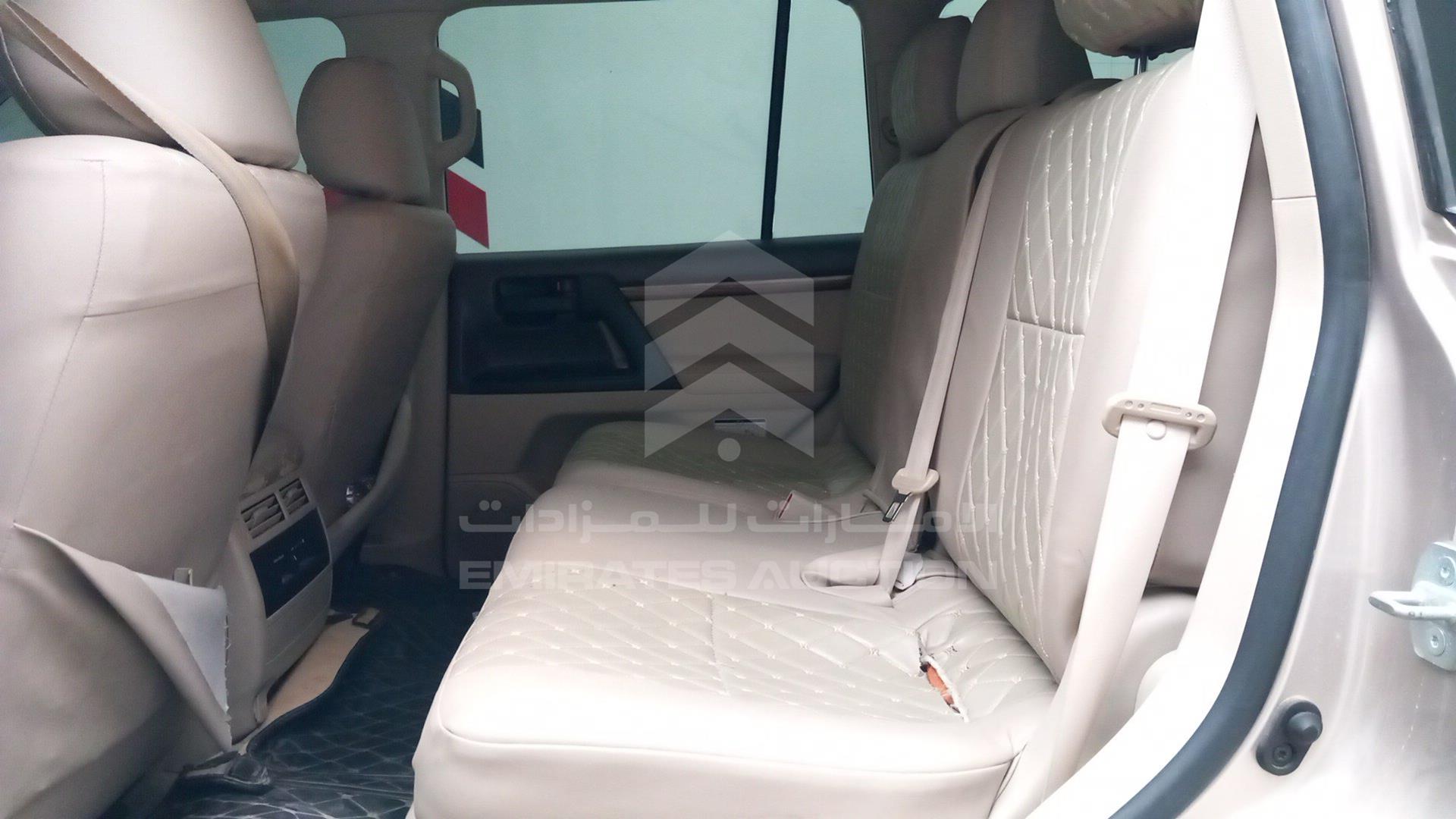 2018 TOYOTA LAND CRUISER VIN: JTMHX01J0J4160430