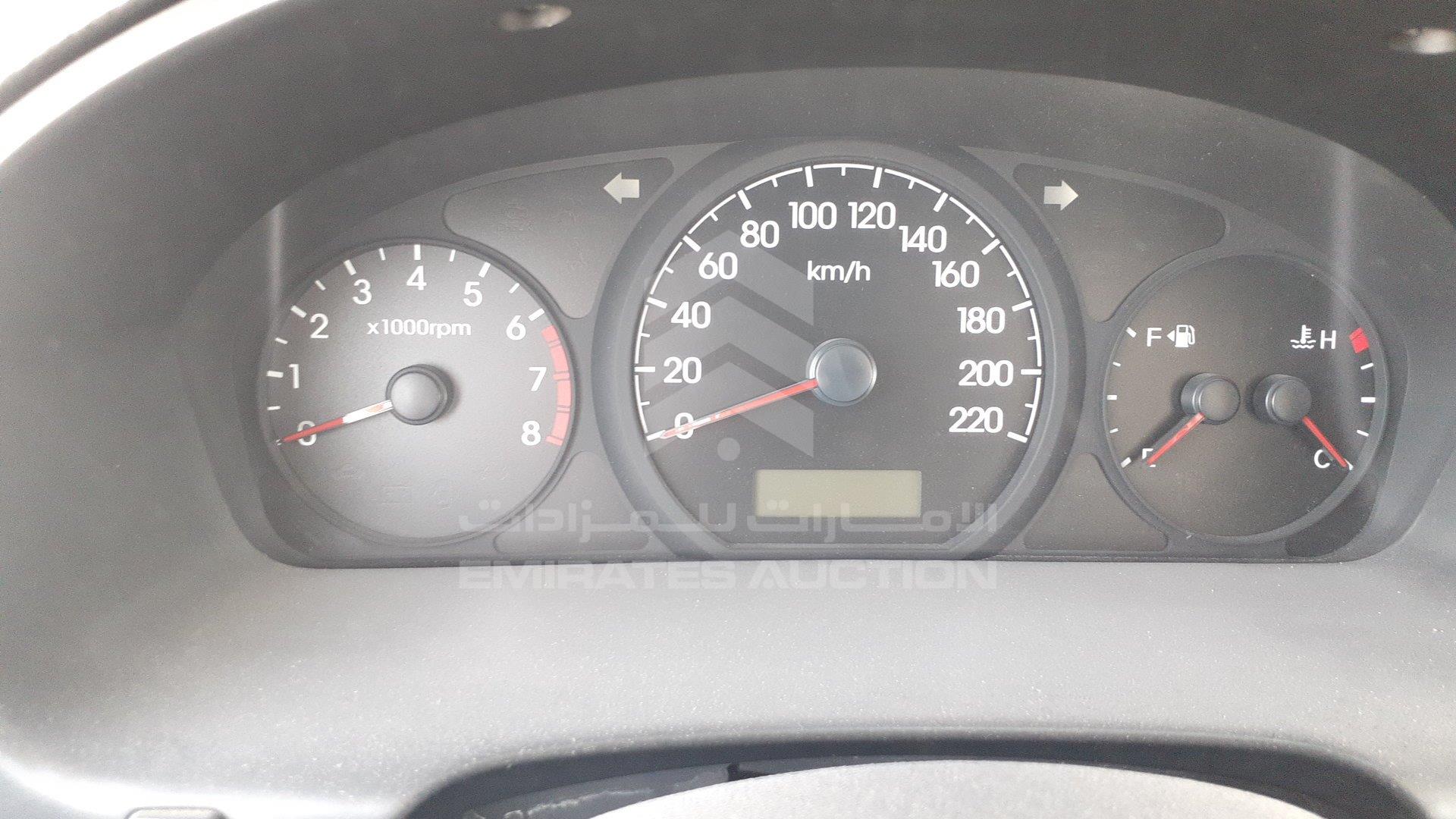 KMJWA37R0CU440854 - 2012 Hyundai H1 - #357798