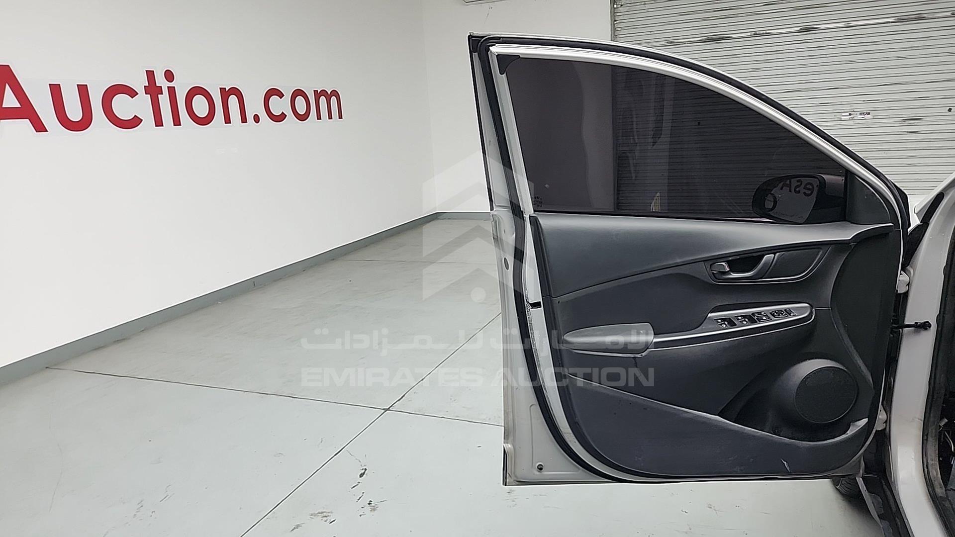 2022 HYUNDAI KONA VIN: KMHK281B3NU840464