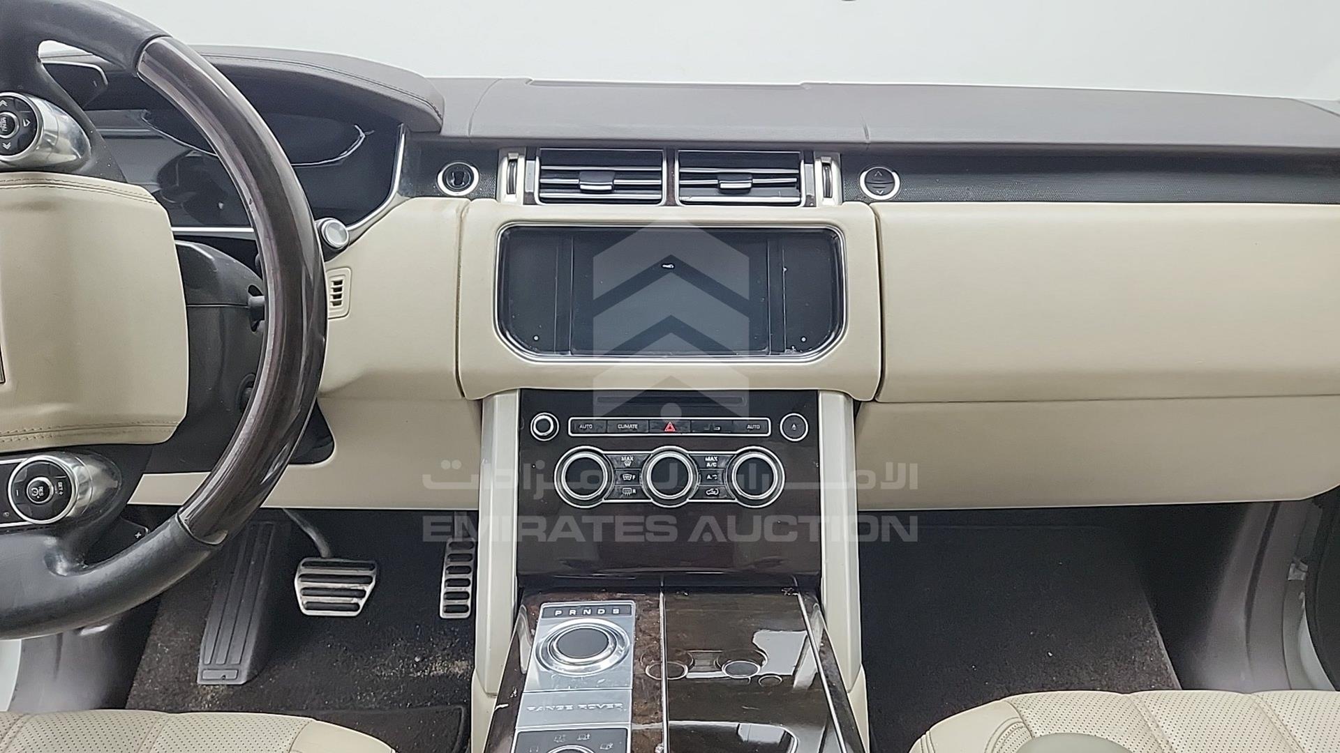 2013 RANGE ROVER VOGUE VIN: SALGA2EF8DA113790