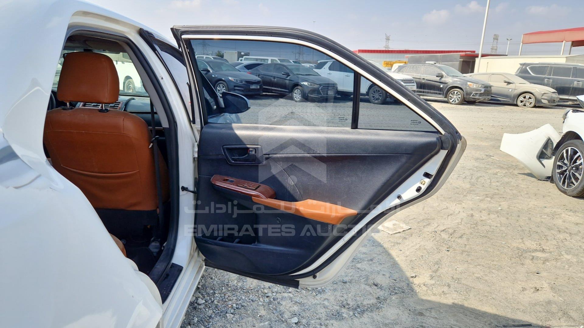 2015 TOYOTA CAMRY VIN: 6T1BF9FK0FX563750