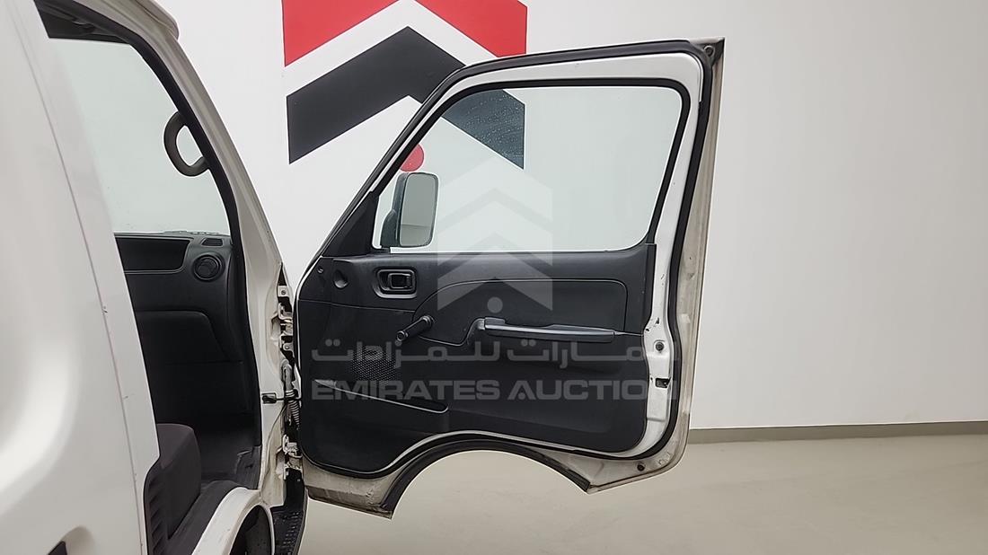 2012 Nissan Urvan — Front Right Door — Photo 19