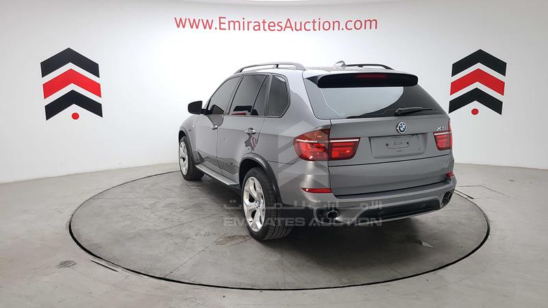 WBAZV4102DL926884 Auction: EmiratesAuction Lot: 409005 WBAZV4102DL926884 BMW X5 2013 GREY Photo 9