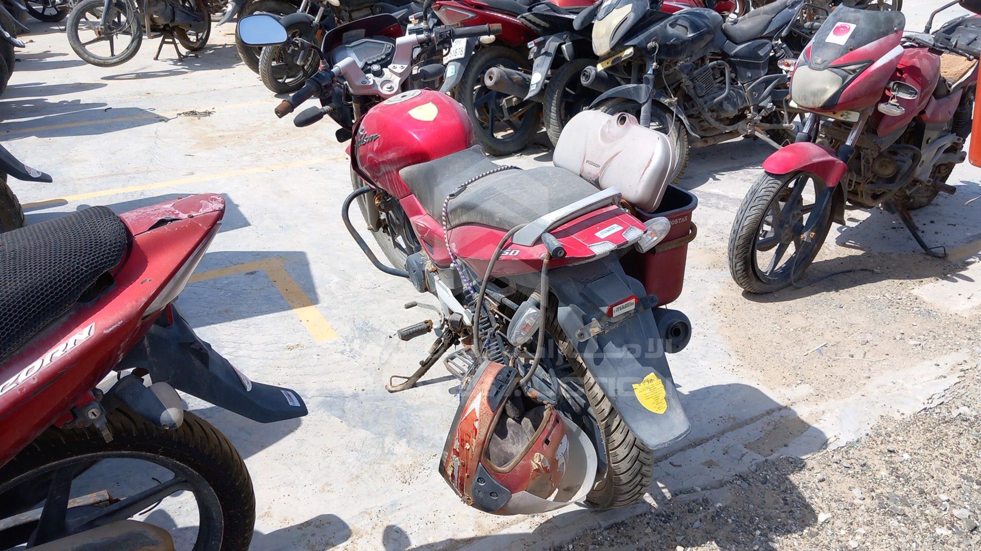 2011 BAJAJ 150 CC VIN: MD2DHDHZZUCC83317
