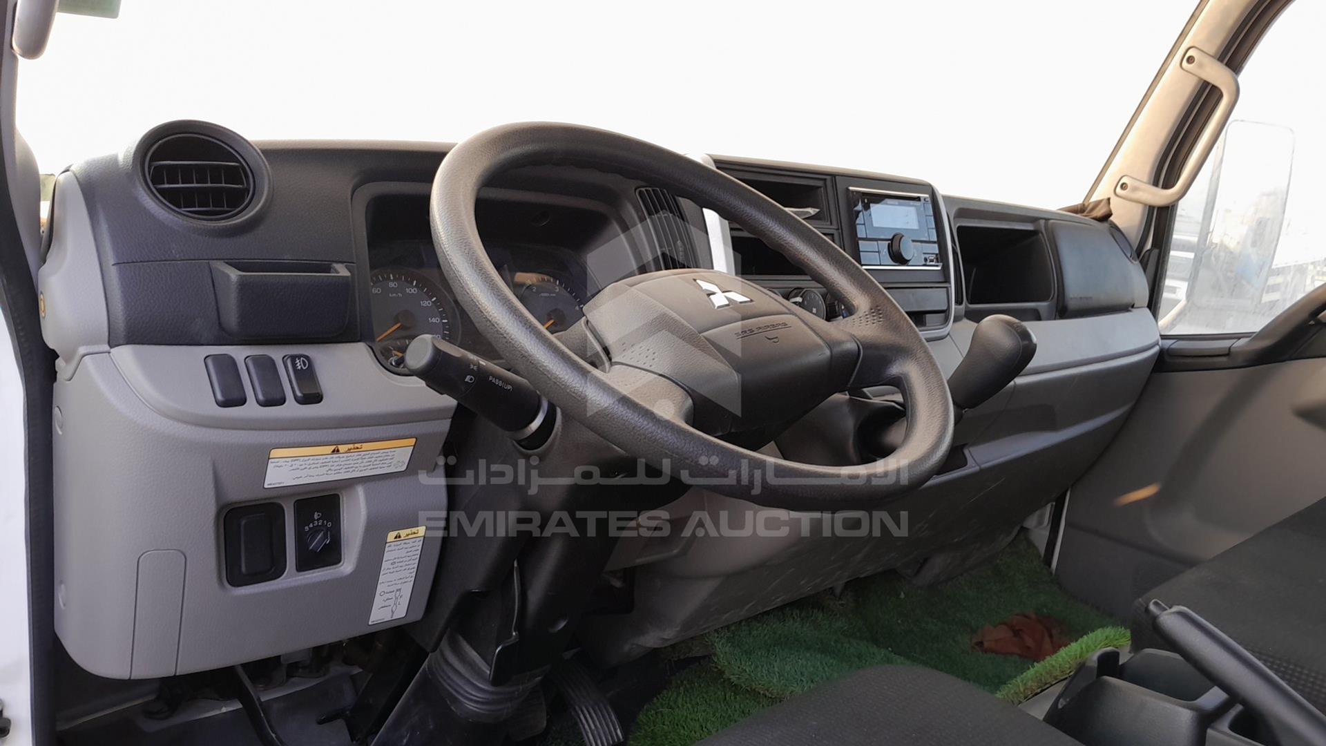 2023 MITSUBISHI CANTER VIN: JL6BDG6AXPK011938