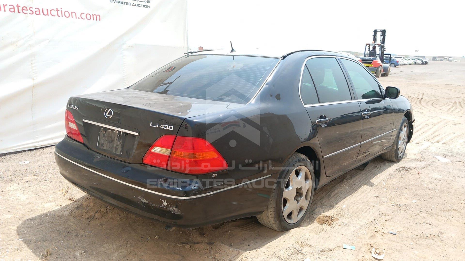 2001 LEXUS LS 430 VIN: JTHBN30FX10001866