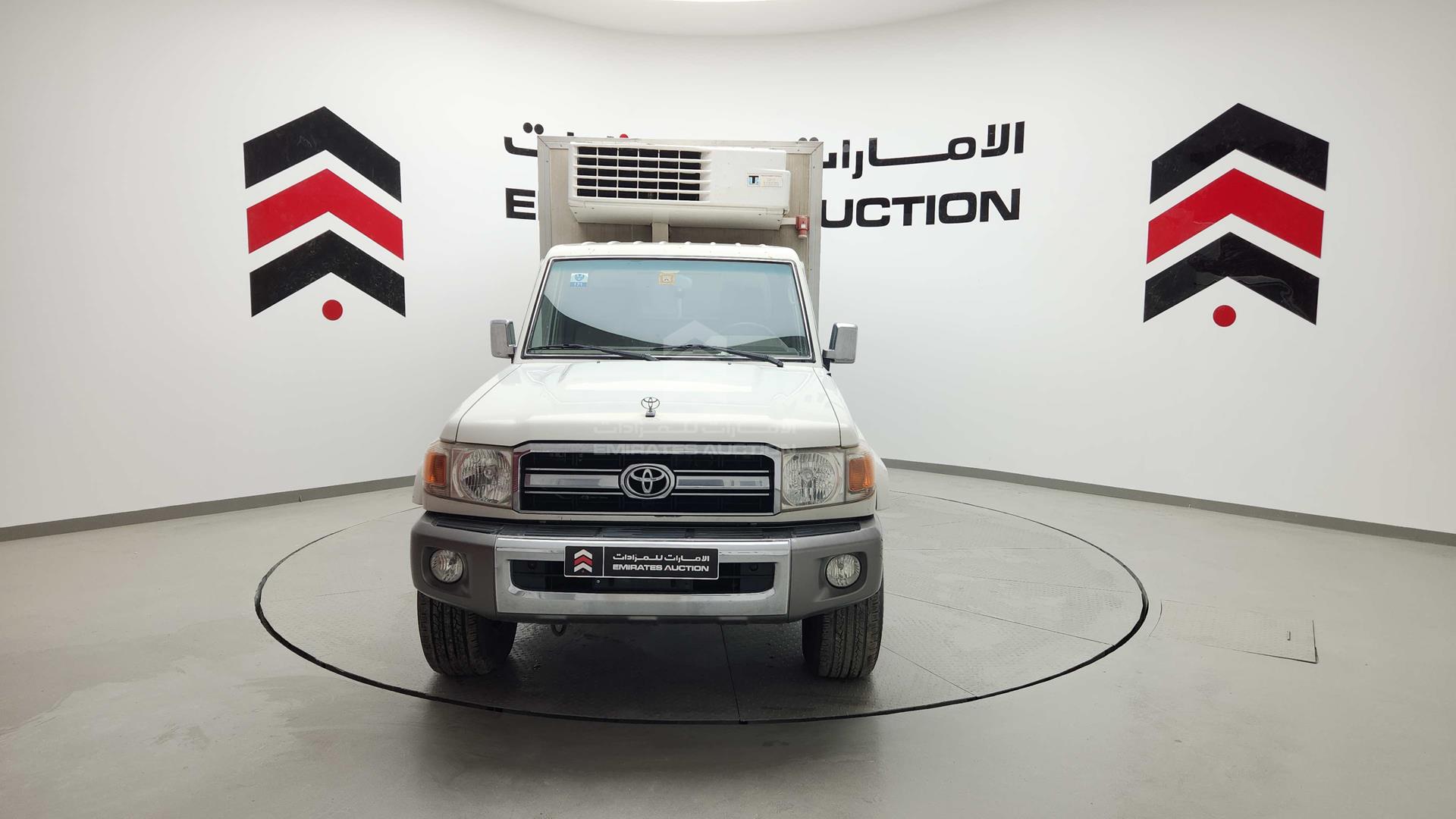 2008 TOYOTA LAND CRUISER PICKUP VIN: JTFLJ73J986042559
