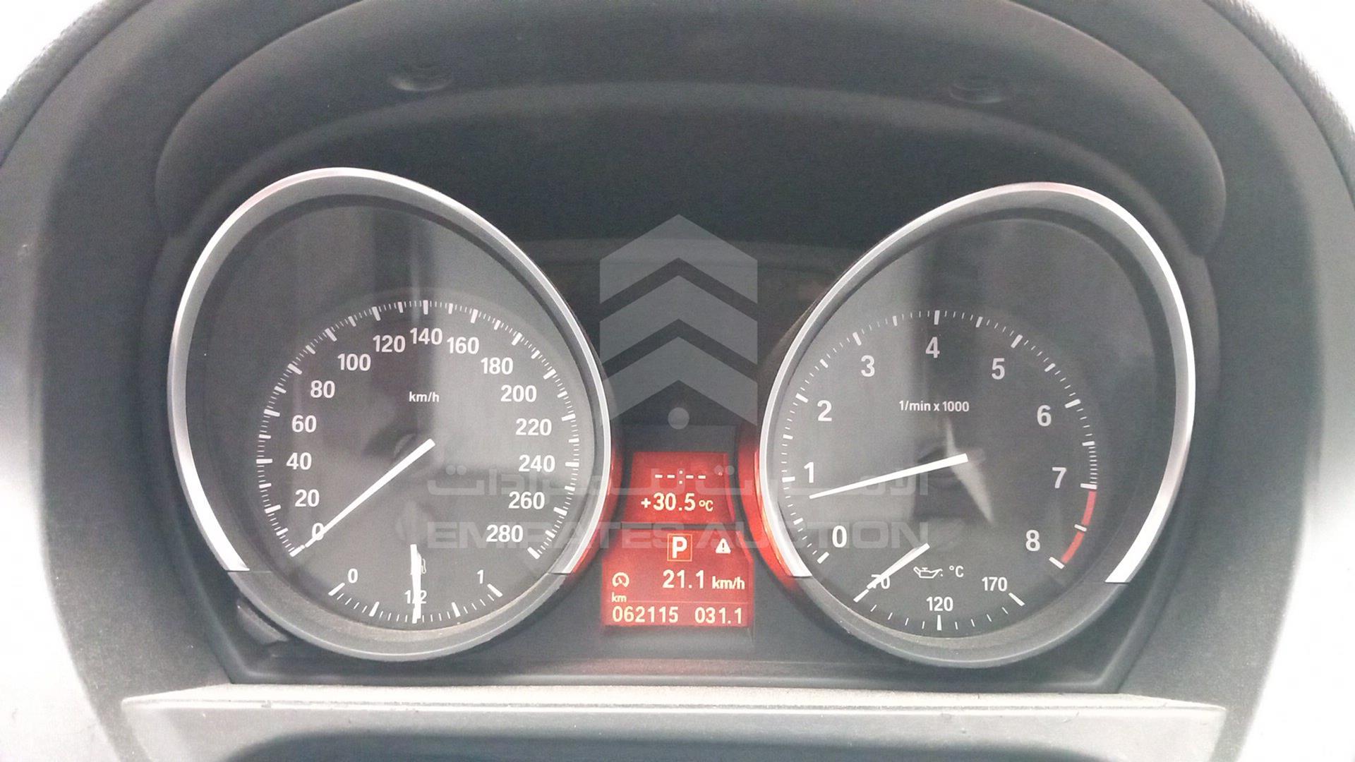2015 BMW Z4 VIN: WBALL1103FJ664642